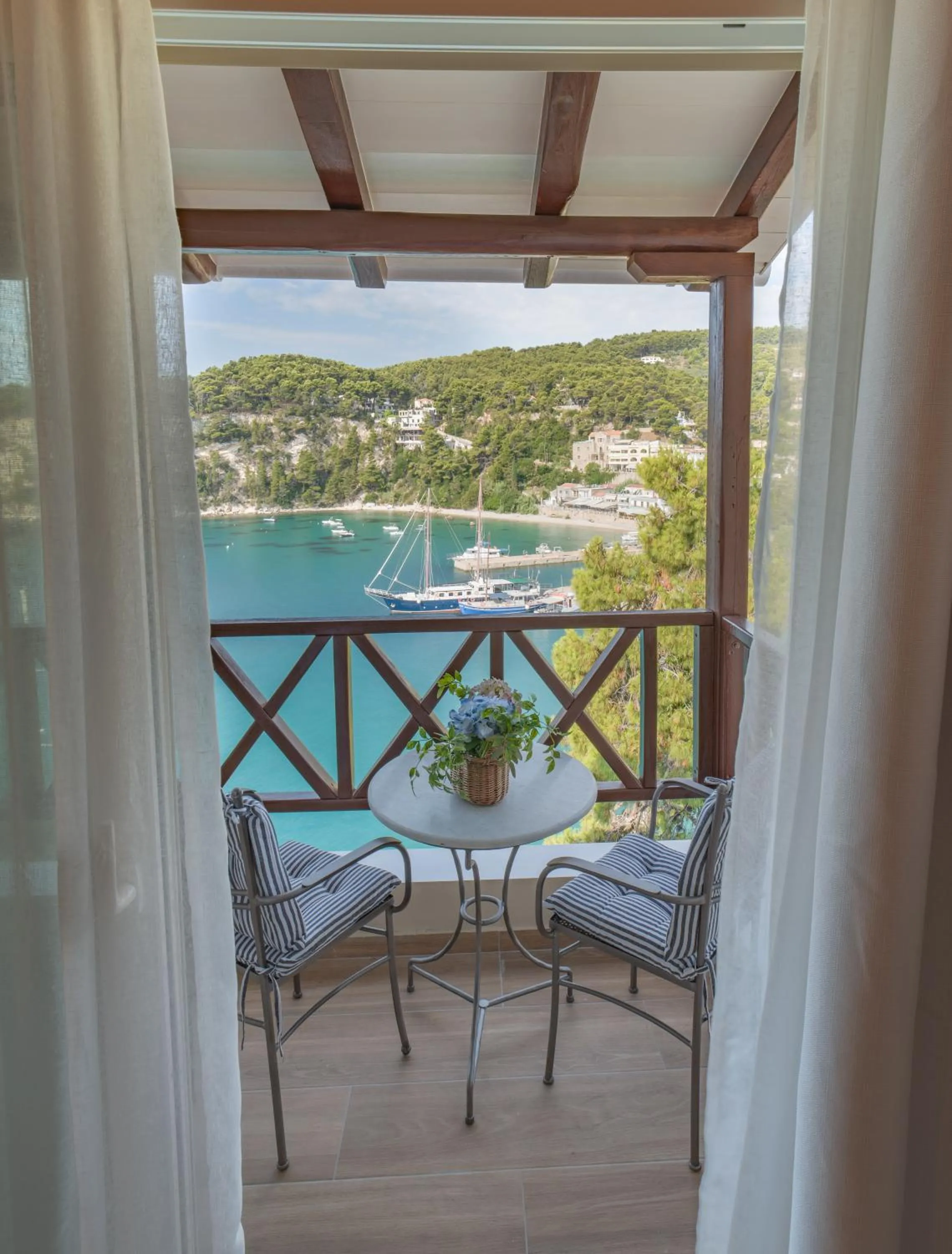 Liadromia Hotel