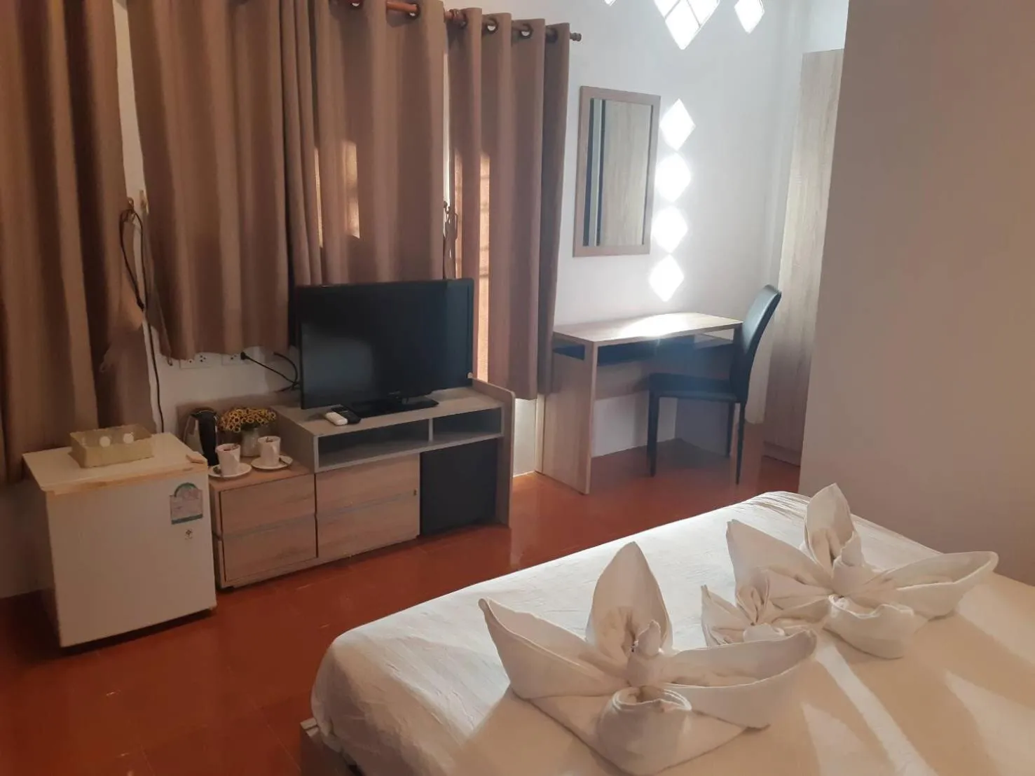 Bedroom, Bed in Nice Sea Resort