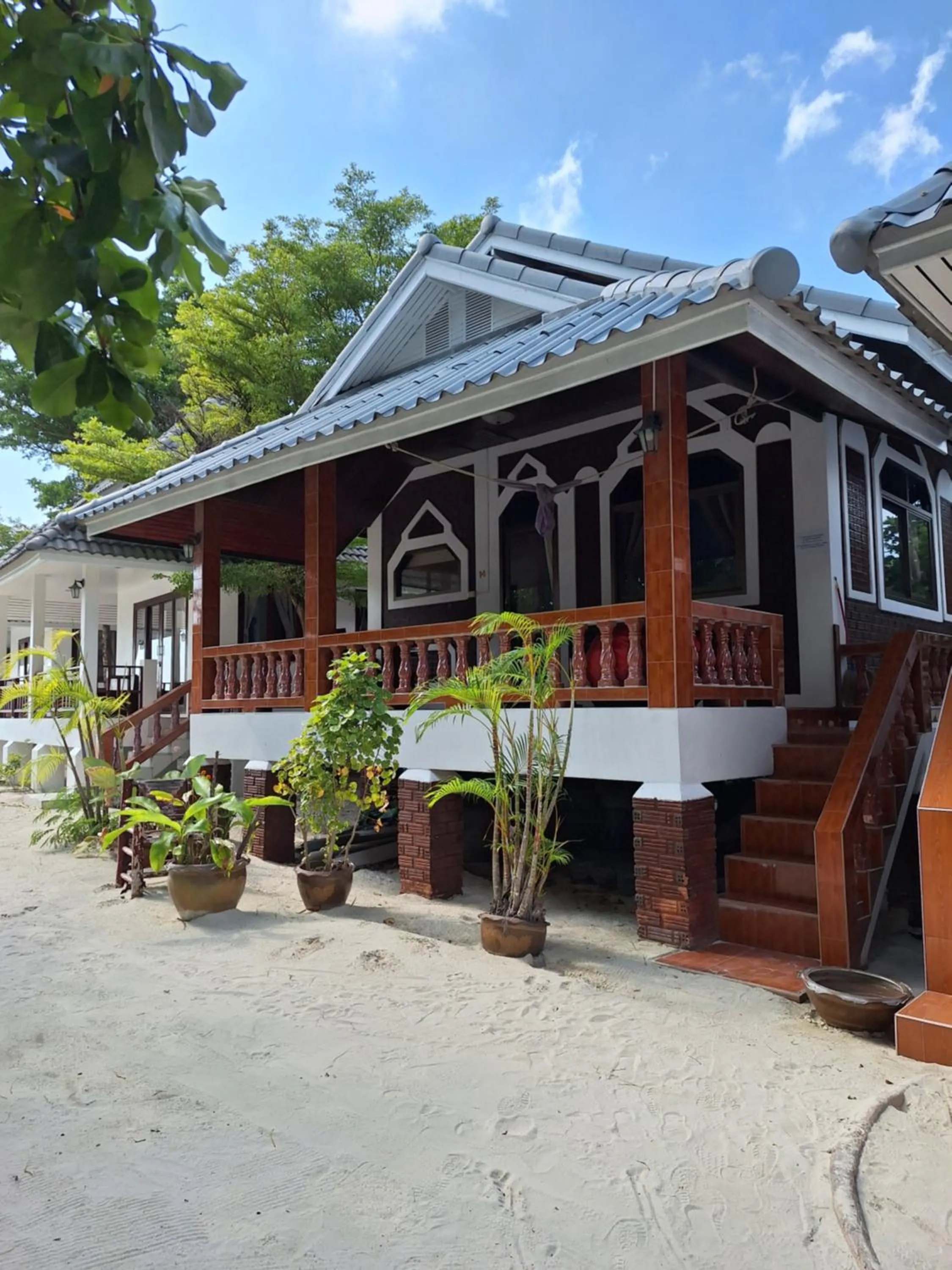 Property building in Nice Sea Resort