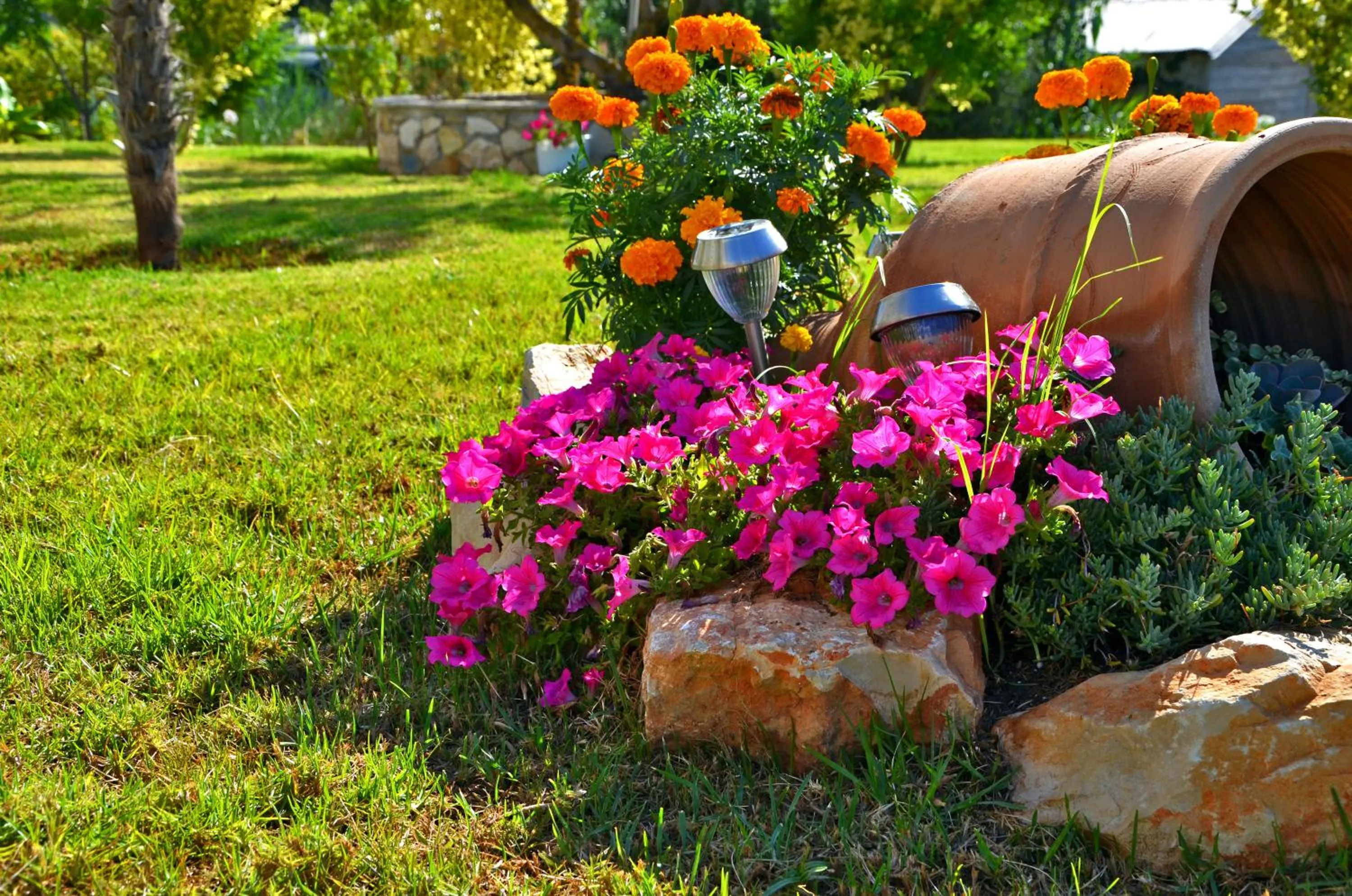 Garden in Elea Hotel Apartments and Villas