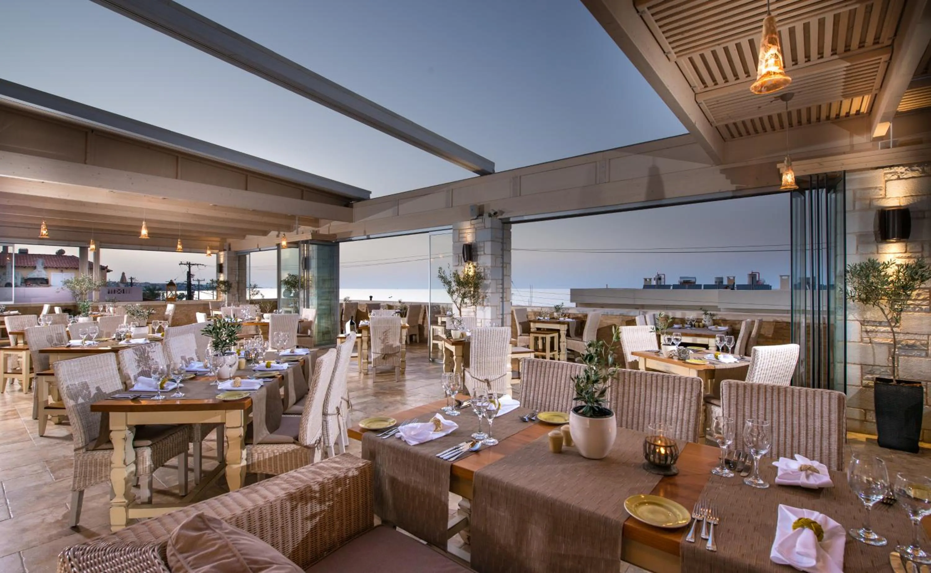 Restaurant/places to eat in Cactus Royal Spa & Resort Adults Only