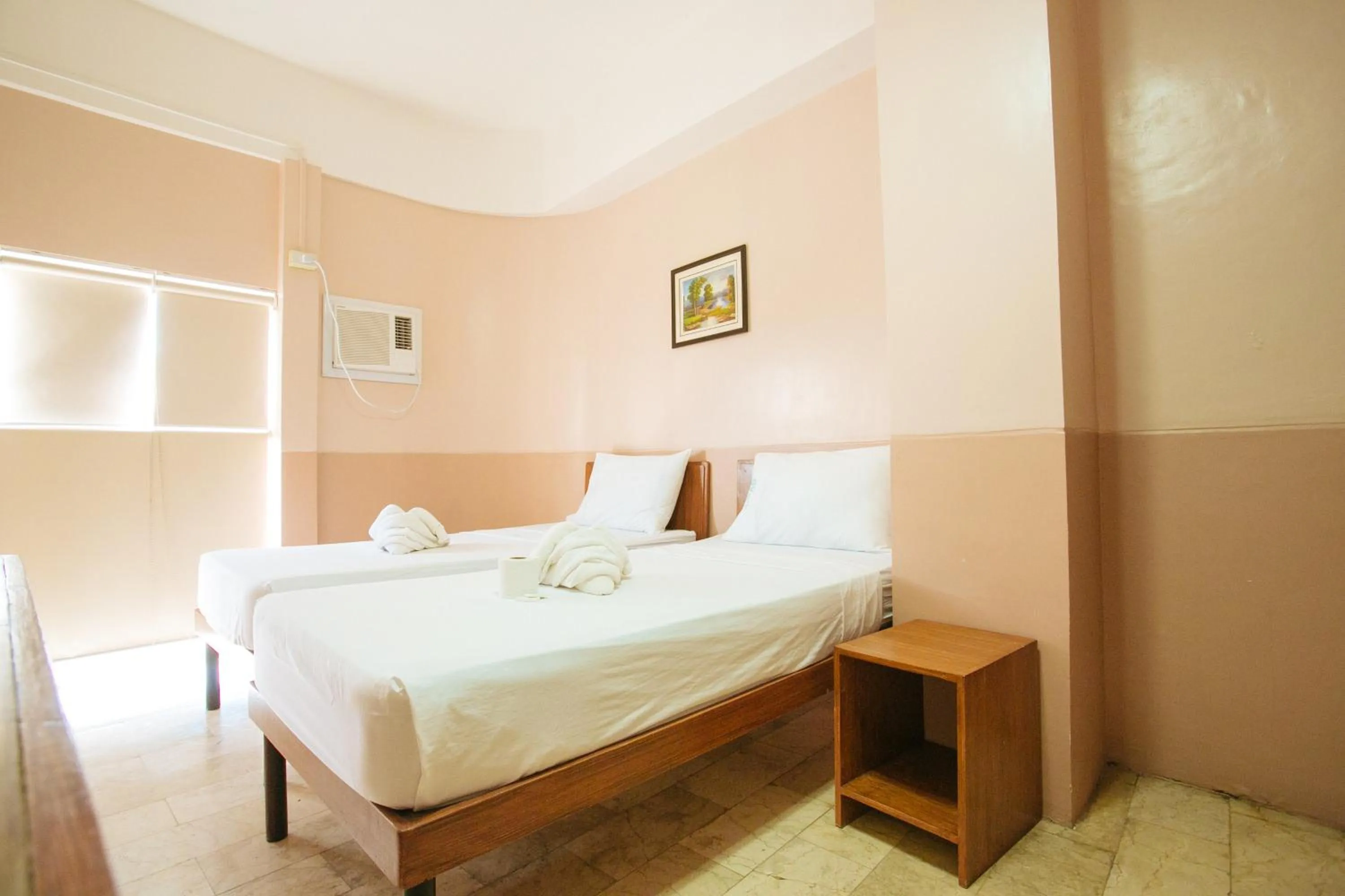 Bed in GV Hotel - Tagbilaran City