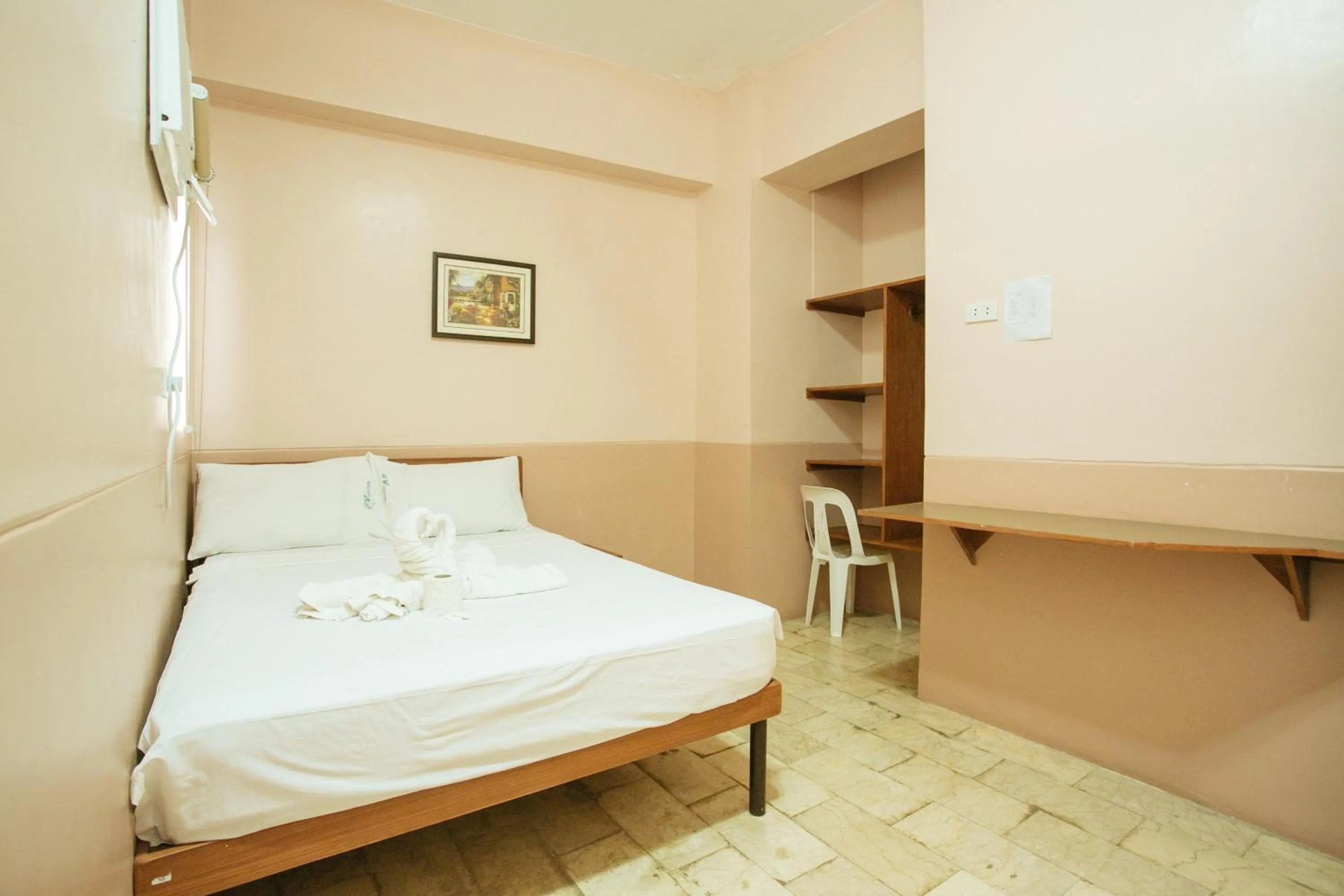 Bed in GV Hotel - Tagbilaran City