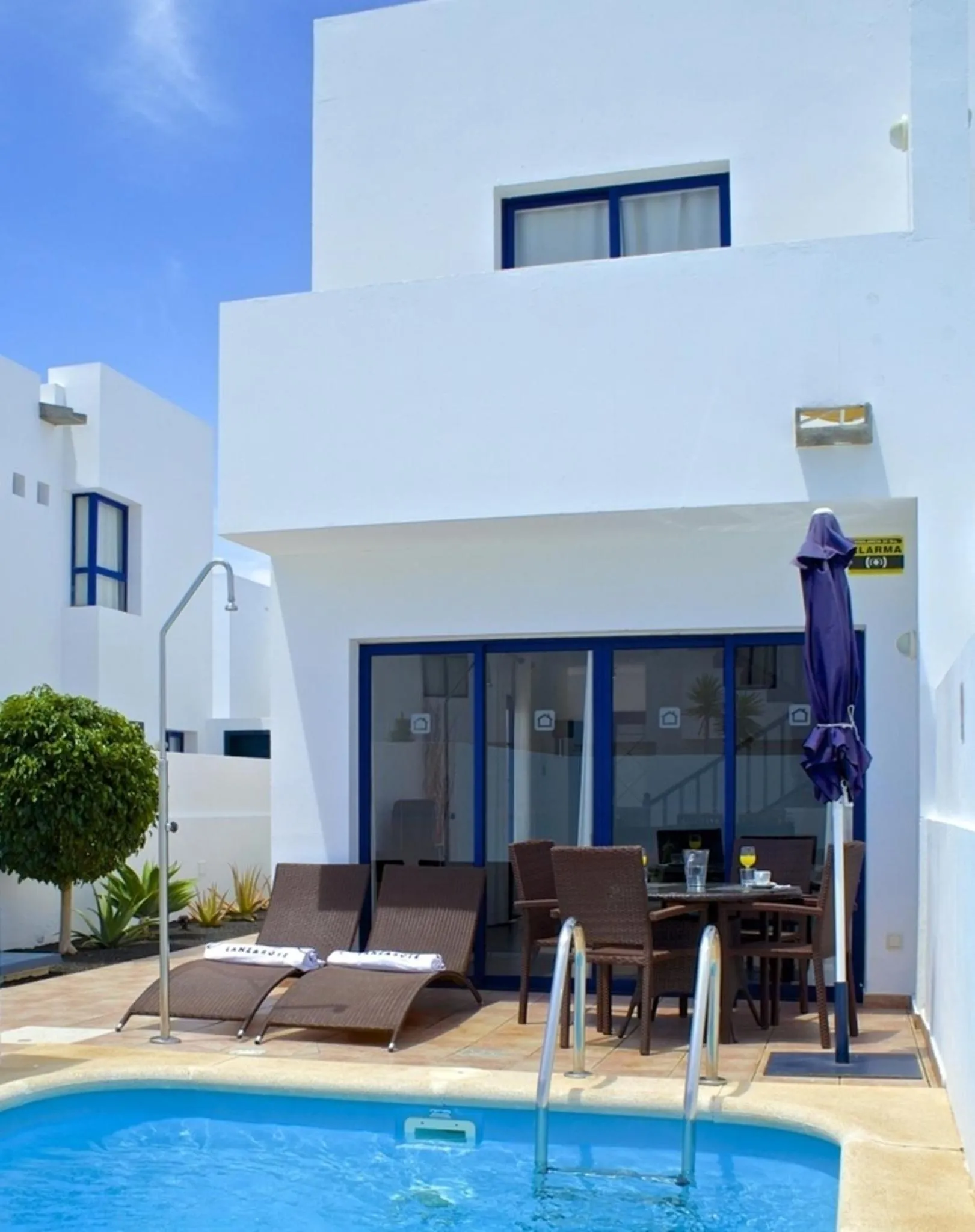 Patio in Villas Puerto Rubicon