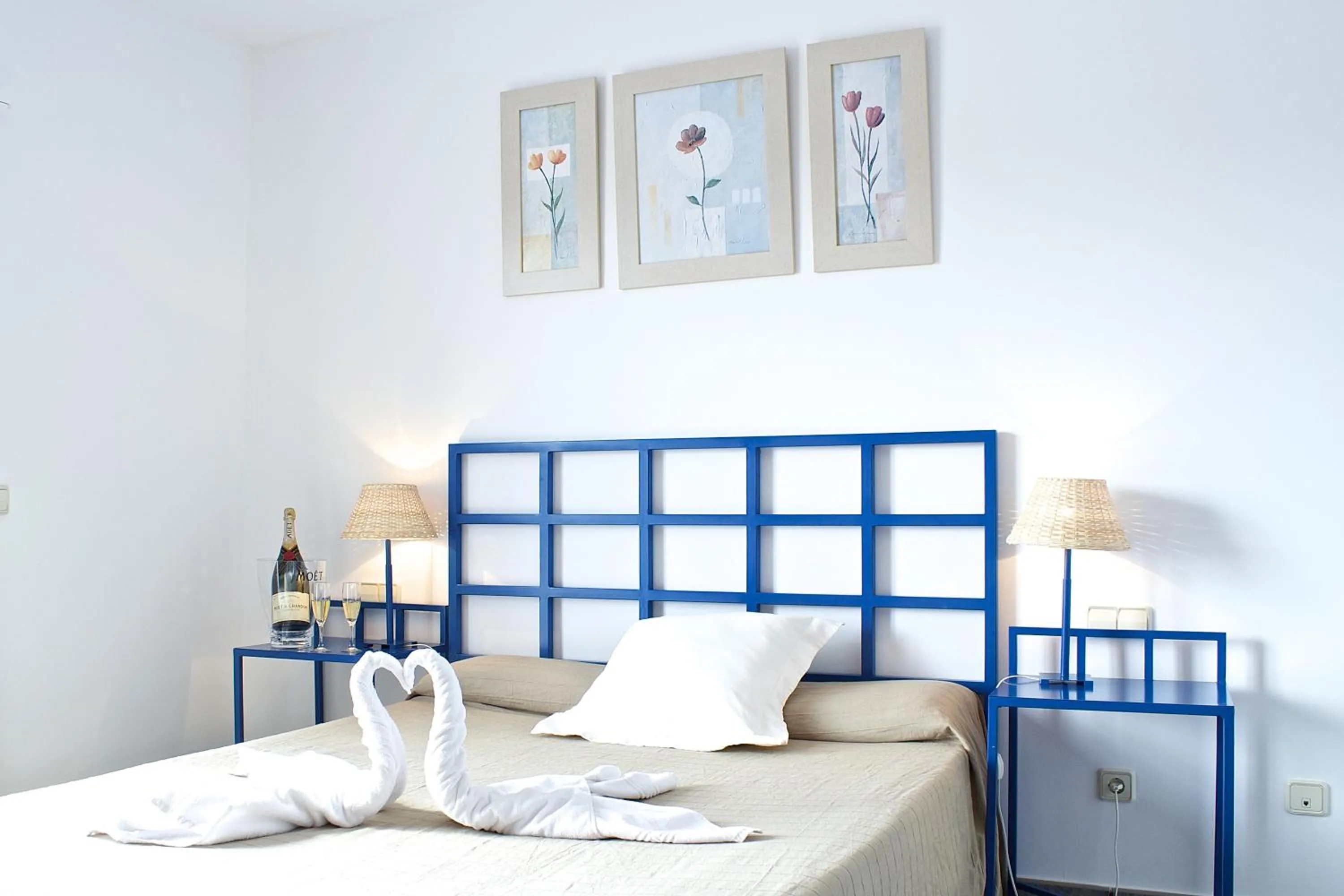 Bedroom in Villas Puerto Rubicon