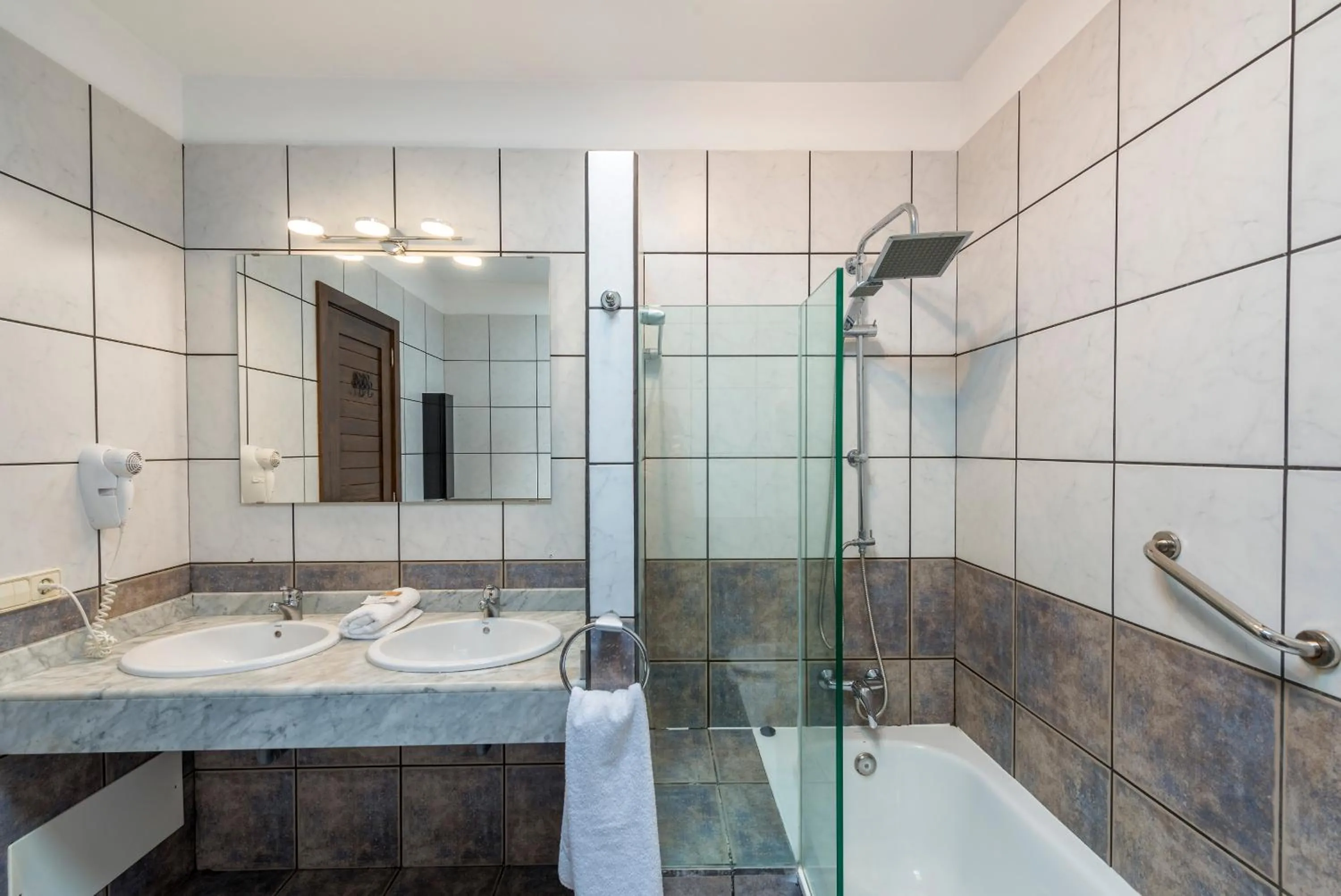 Bathroom in Villas Puerto Rubicon