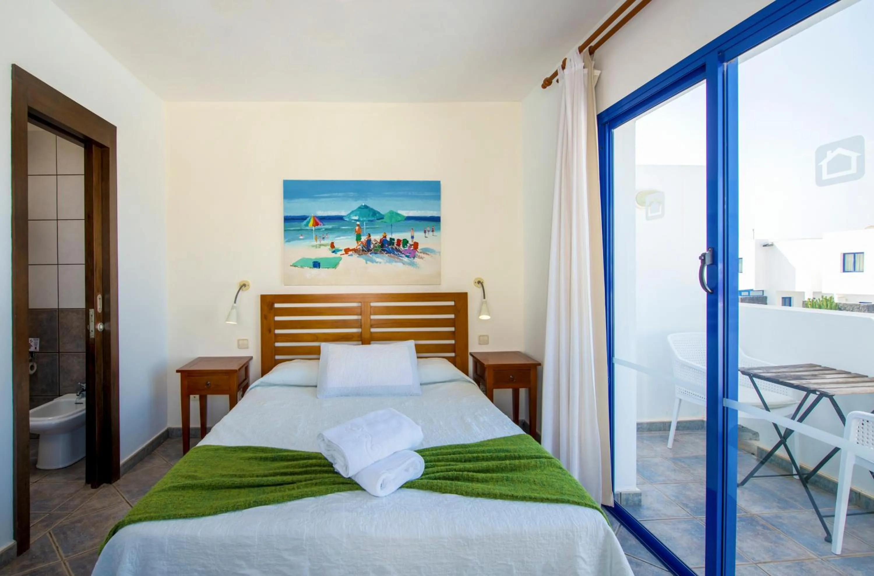 Bedroom, Bed in Villas Puerto Rubicon