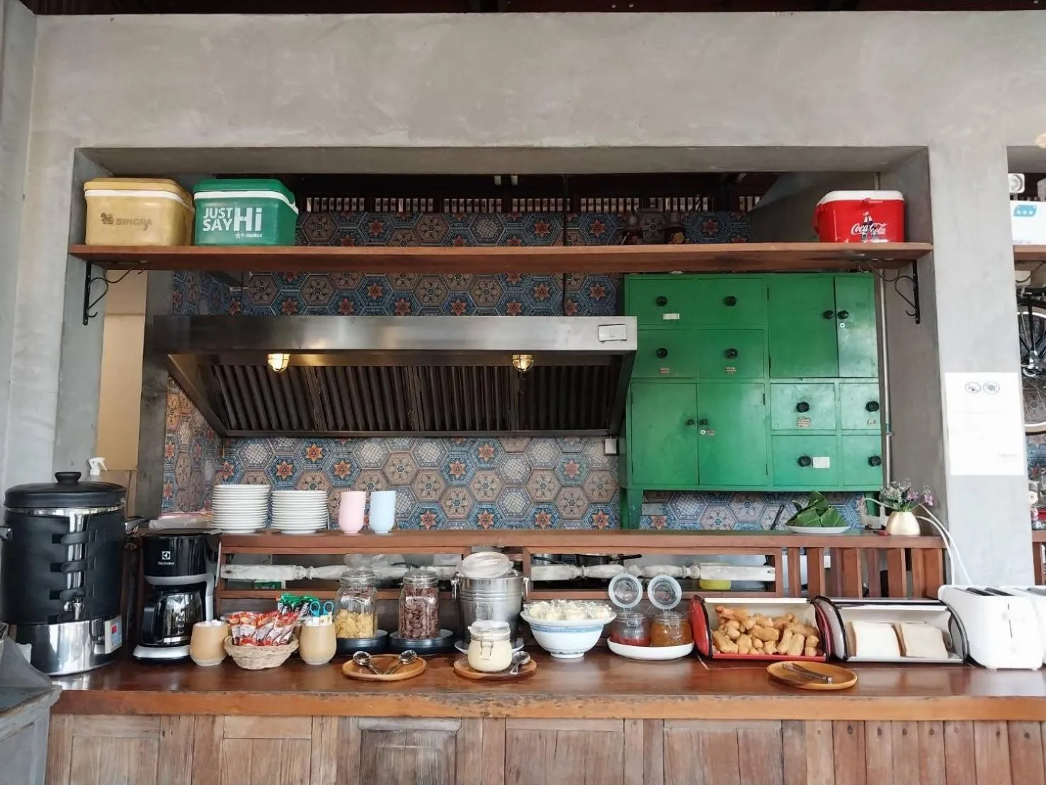 Breakfast in House Of Passion Amphawa