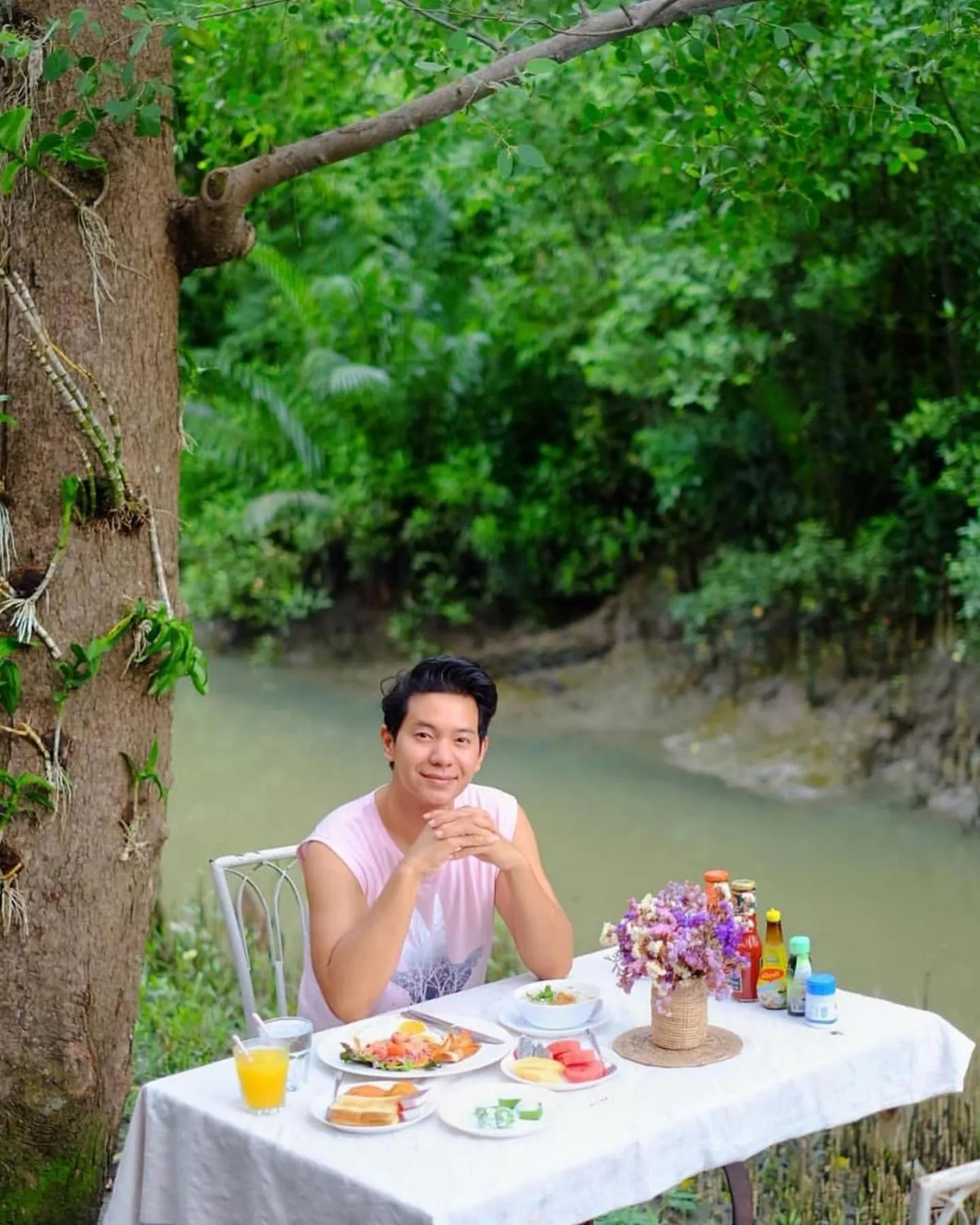 Breakfast in House Of Passion Amphawa