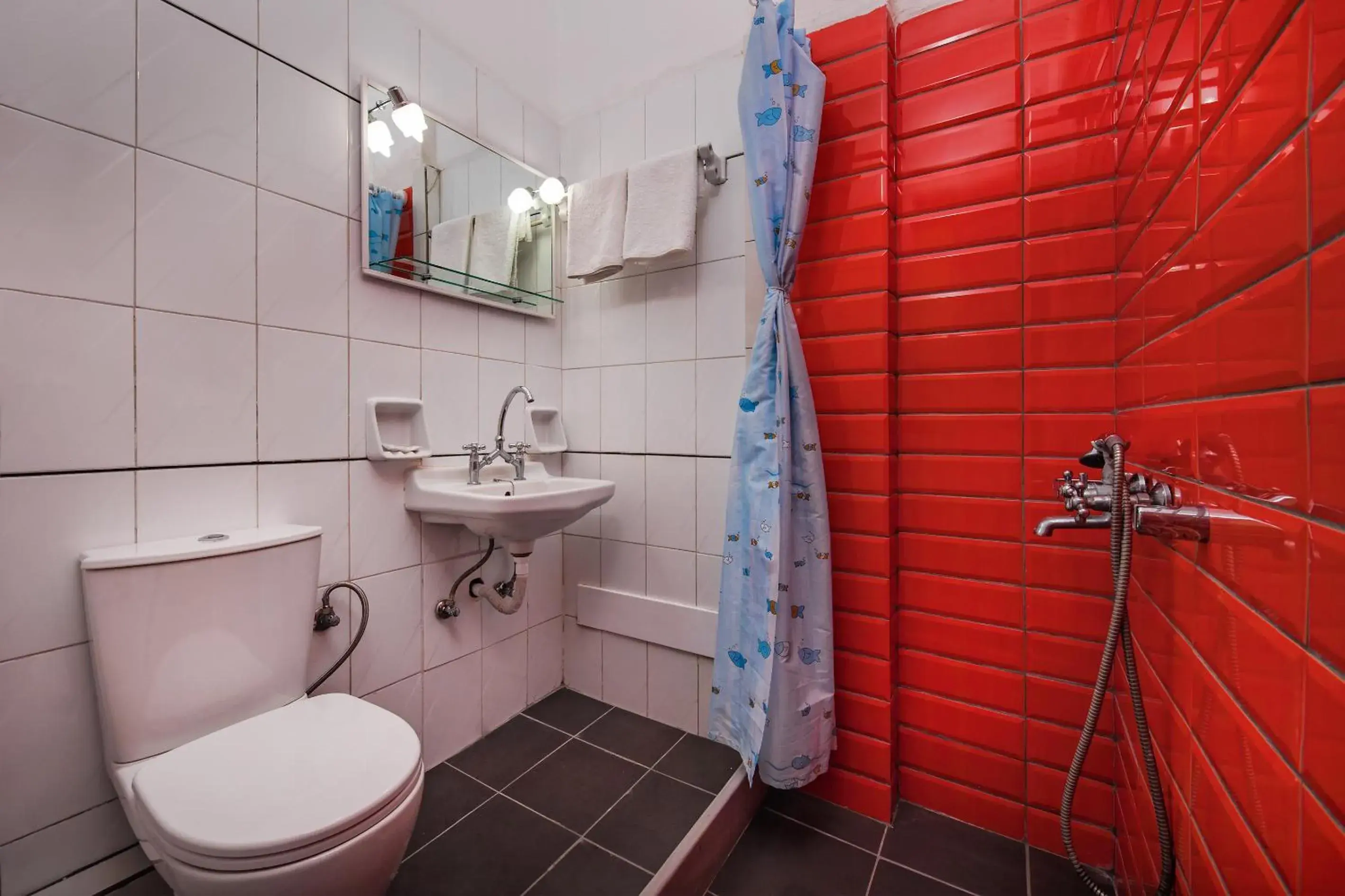 Quadruple Room Ground Floor in Pension Ptolemeos Quadruple Room Ground Floor in Pension Ptolemeos