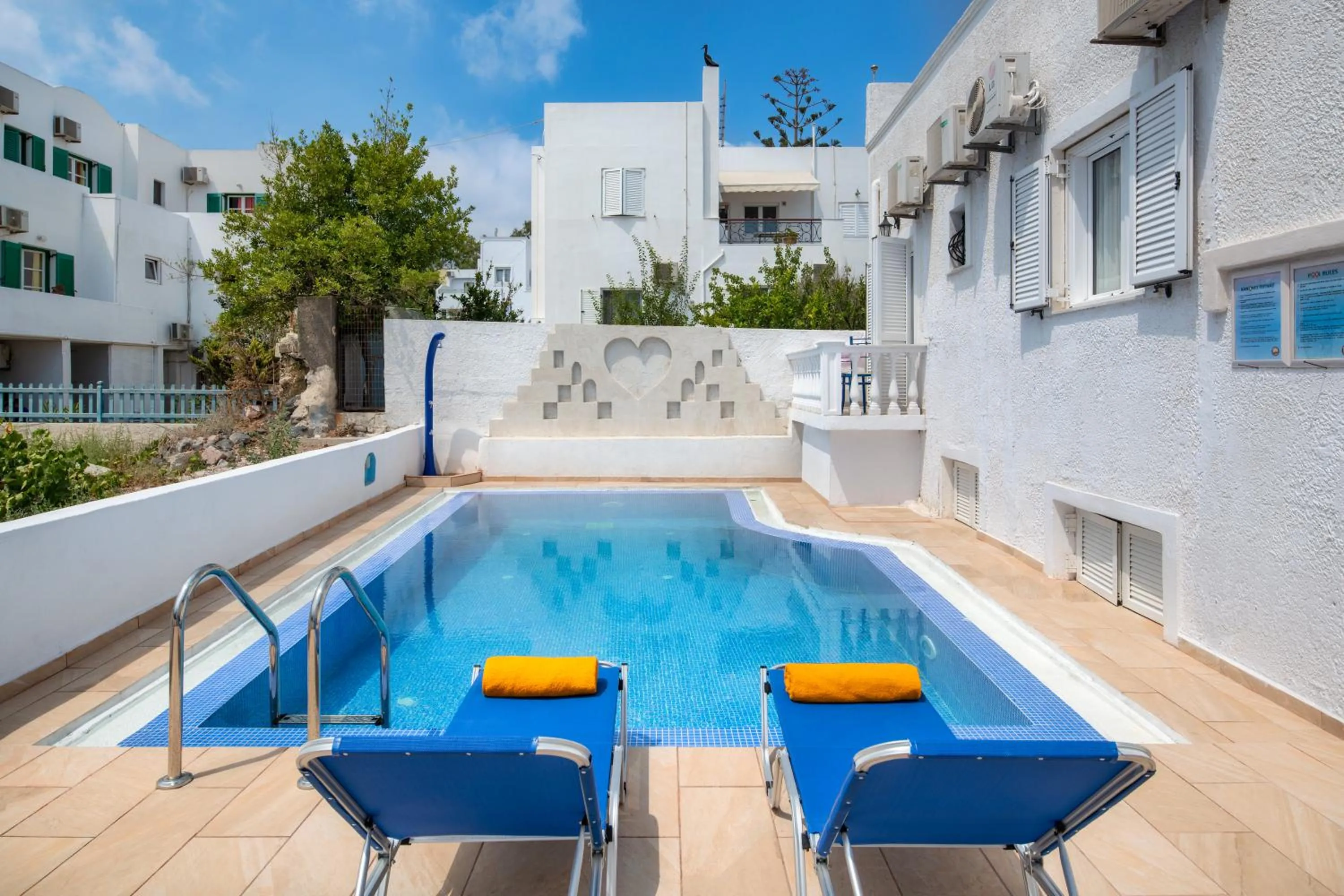 Pool view in Pension Ptolemeos