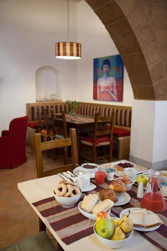 Dining area in Sant'Angelo 42