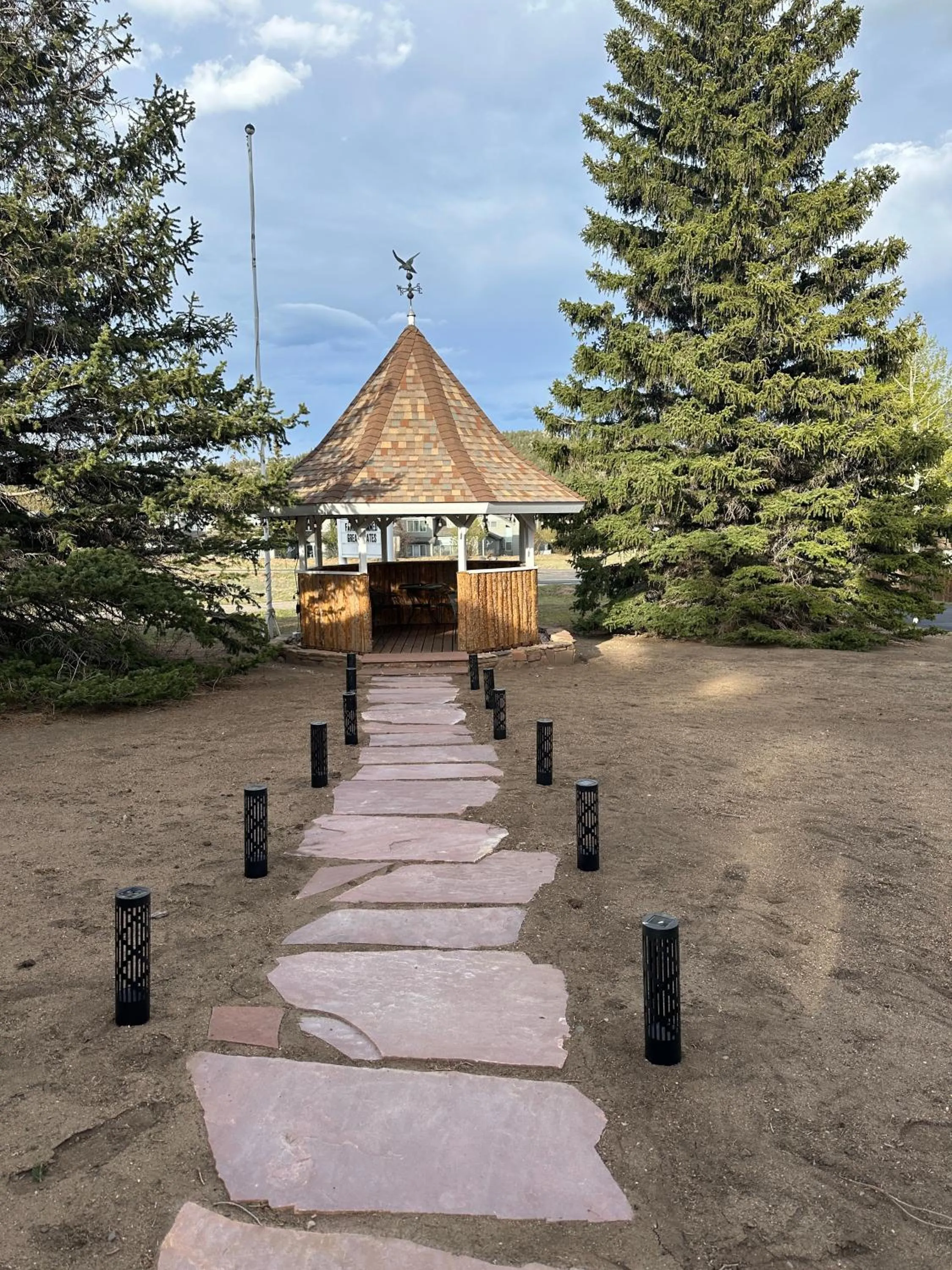 Columbine Inn