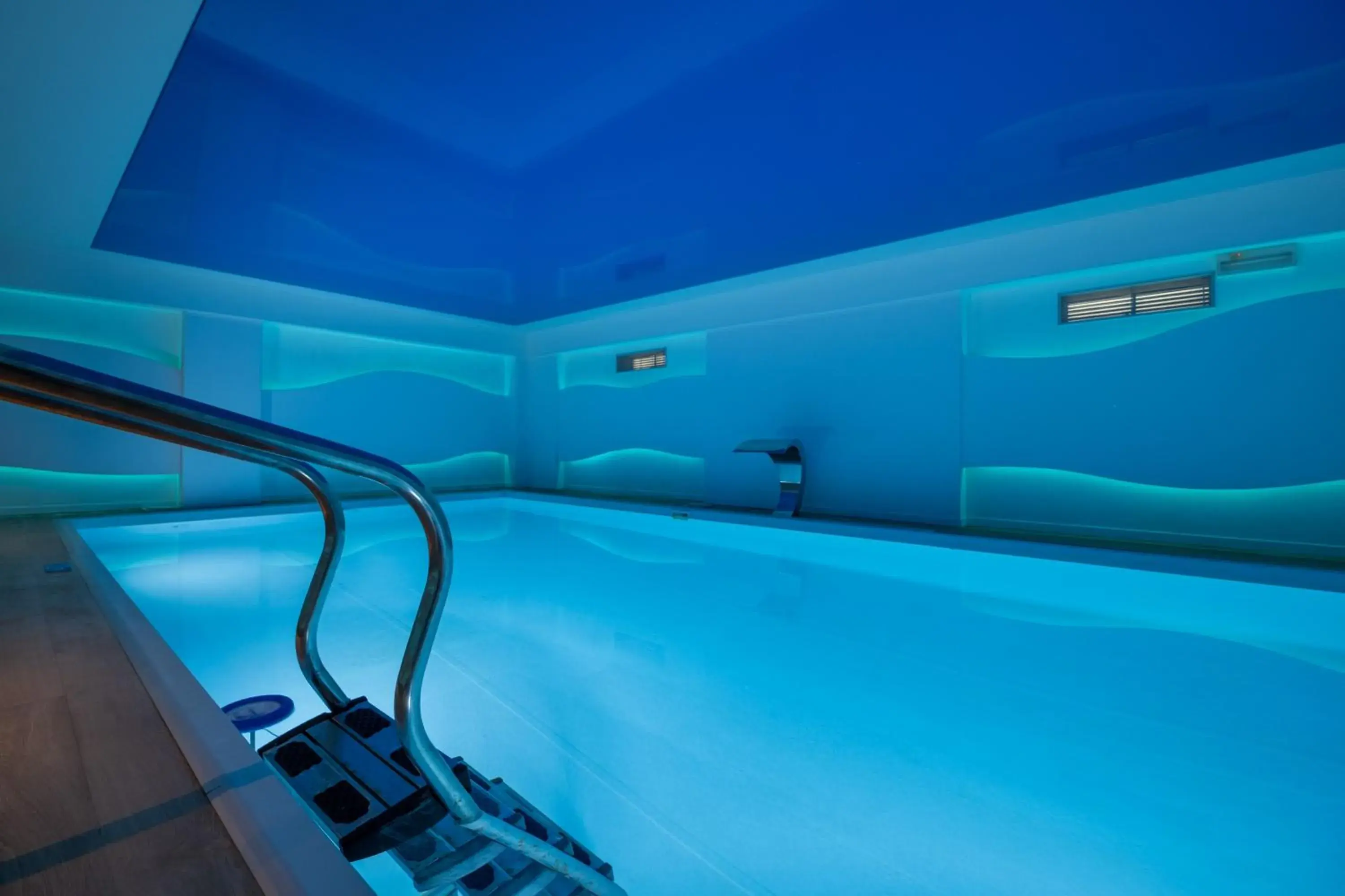 Spa and wellness centre/facilities in Mediterranean Beach Resort Spa and wellness centre/facilities in Mediterranean Beach Resort