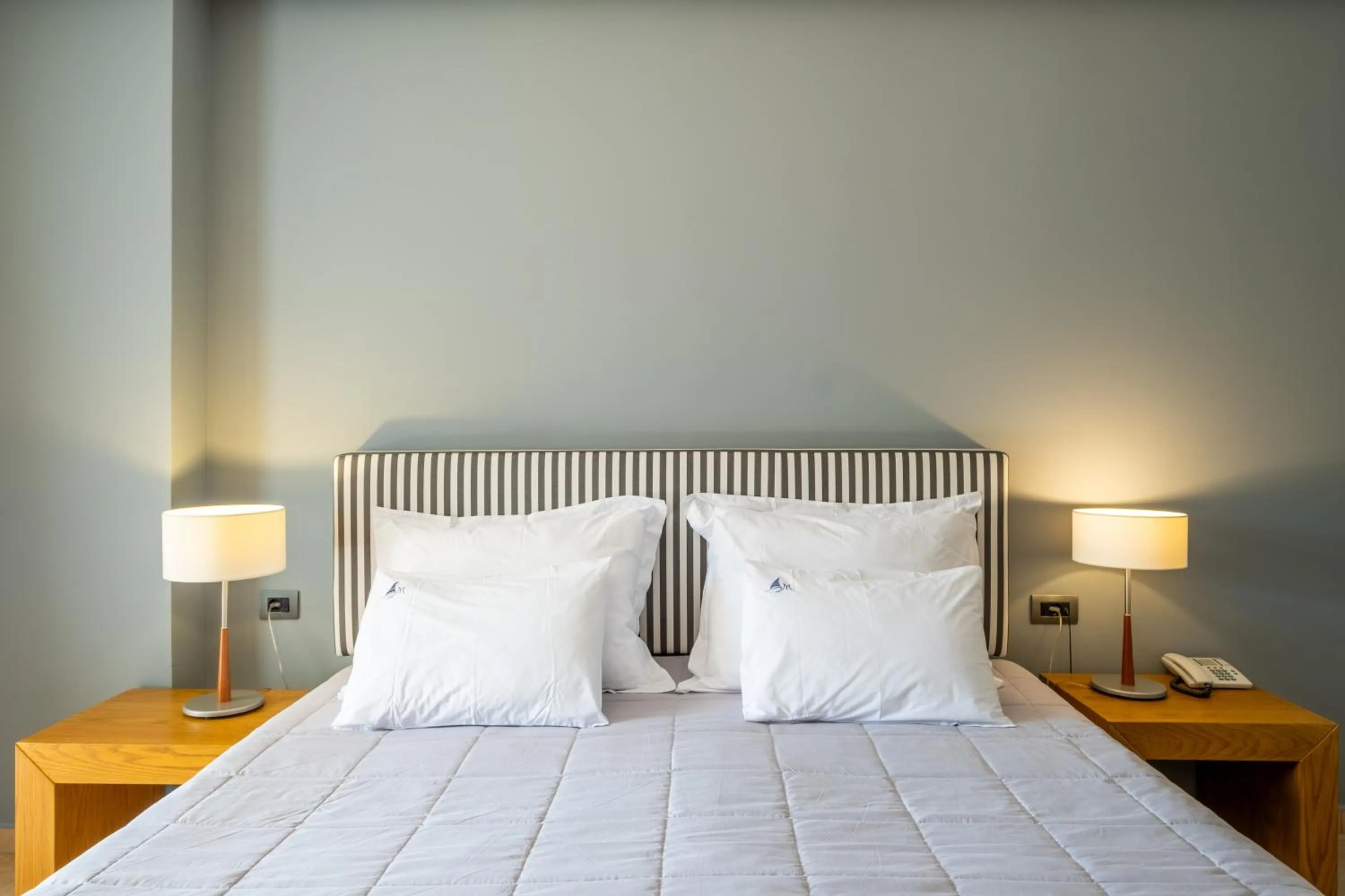 Bedroom, Bed in Mediterranean Beach Resort