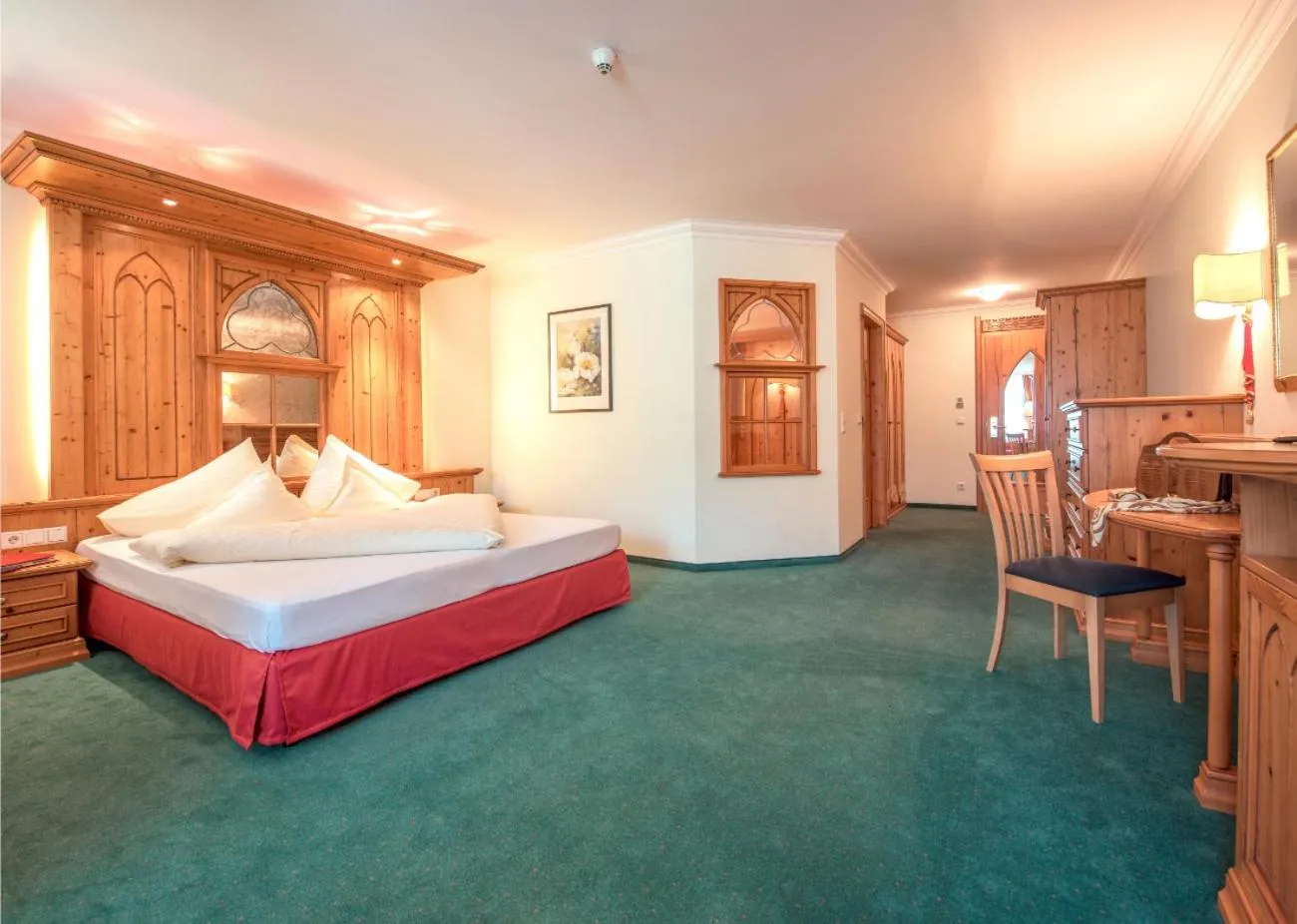 Bed in Hotel Vitalquelle Montafon