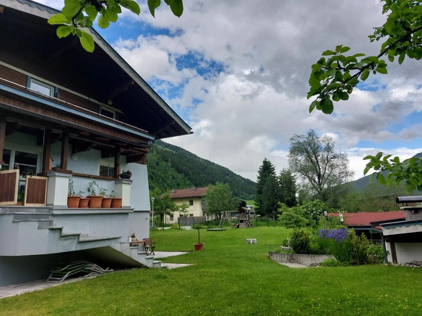 Property building in Appartements am See