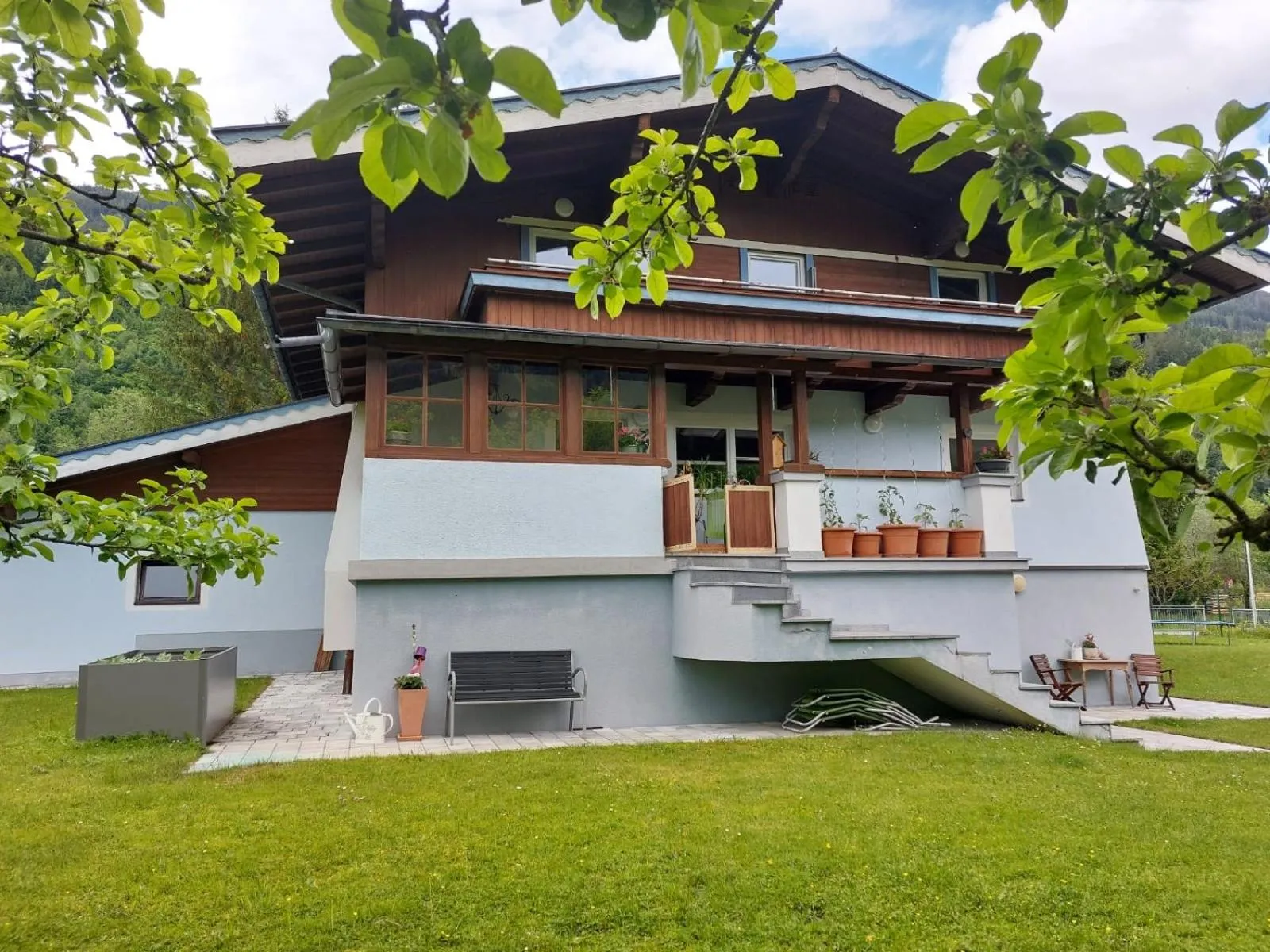 Property building in Appartements am See