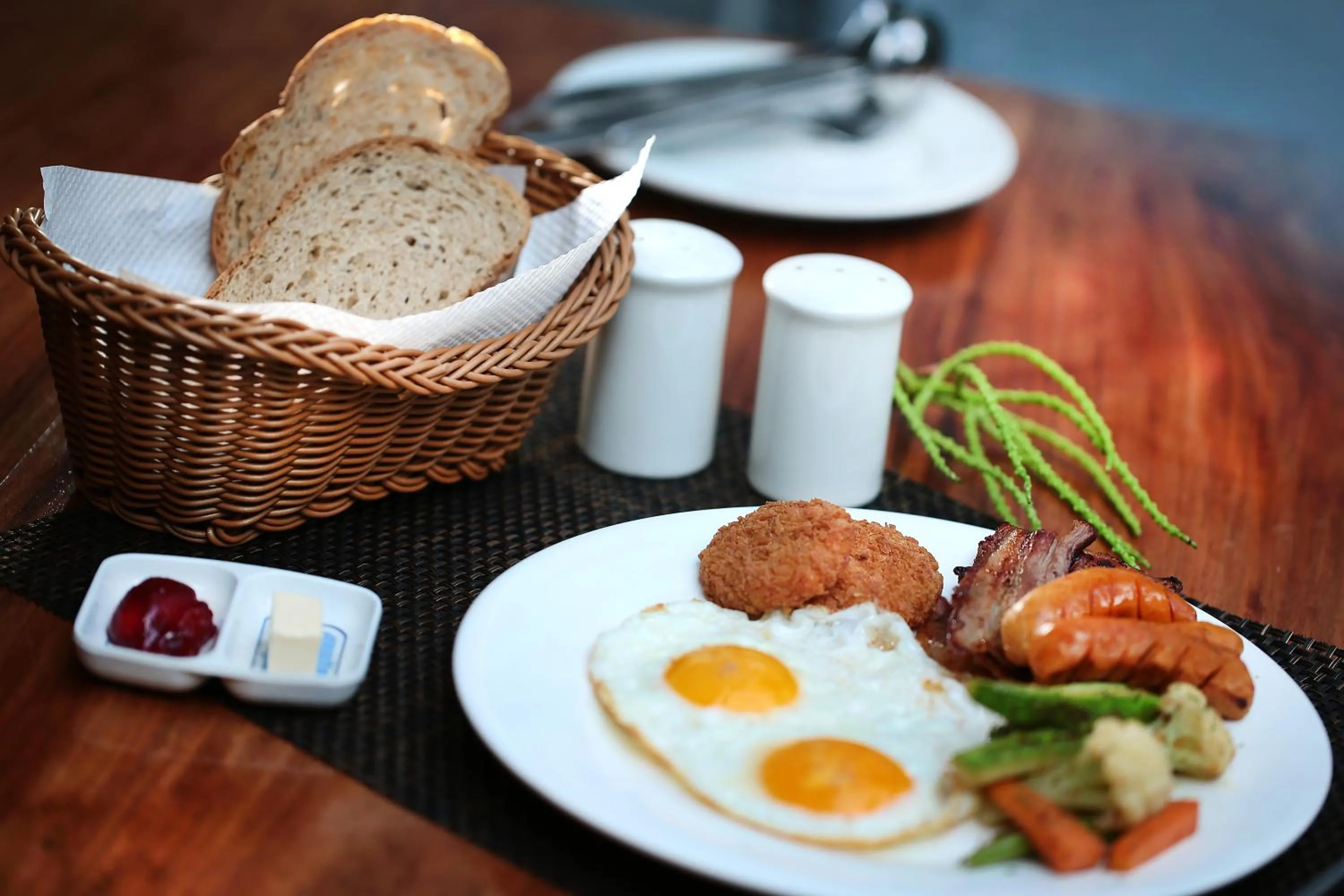 Breakfast in Hotel Timila