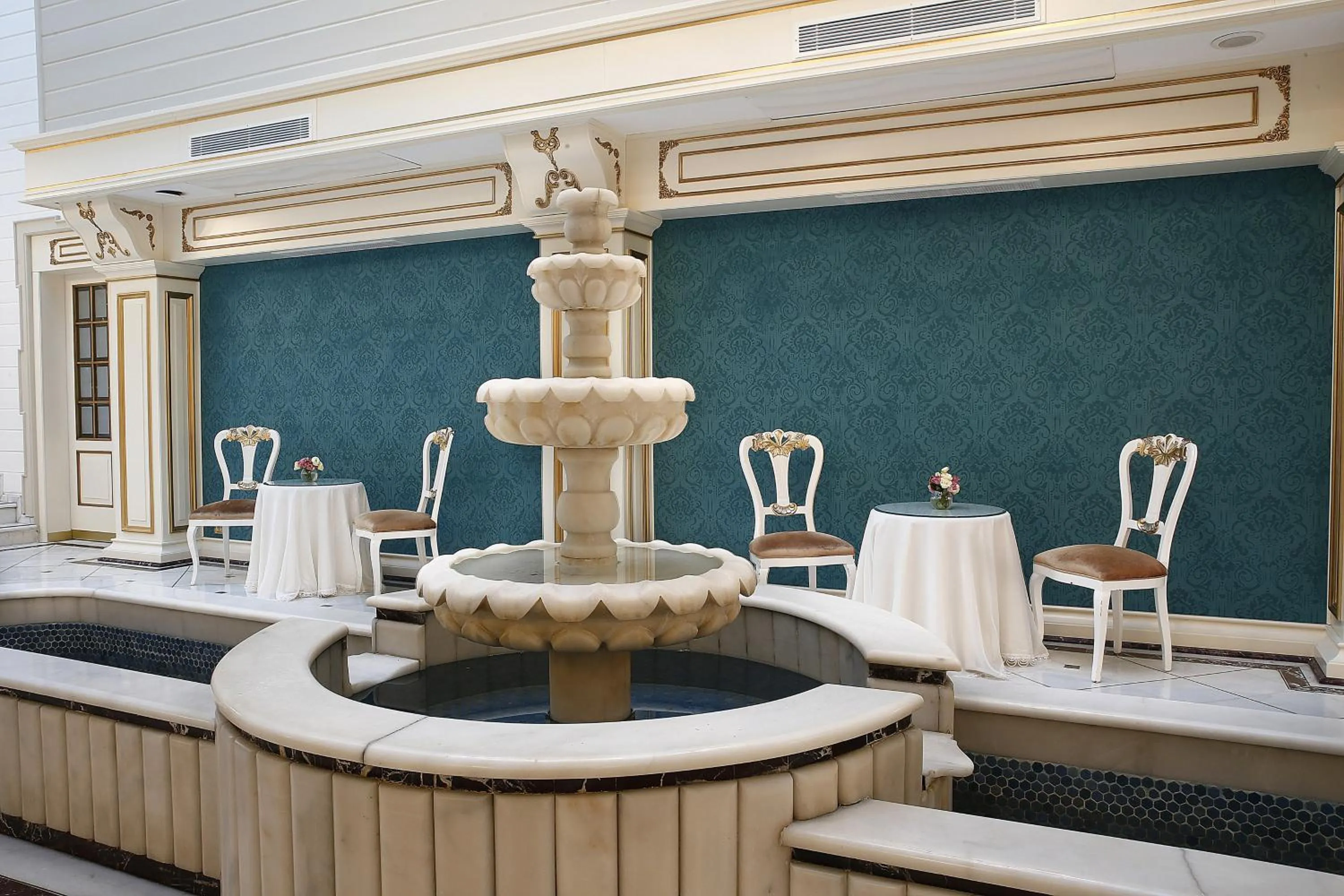 Lobby or reception in Fuat Pasa Oteli - Special Category Bosphorus