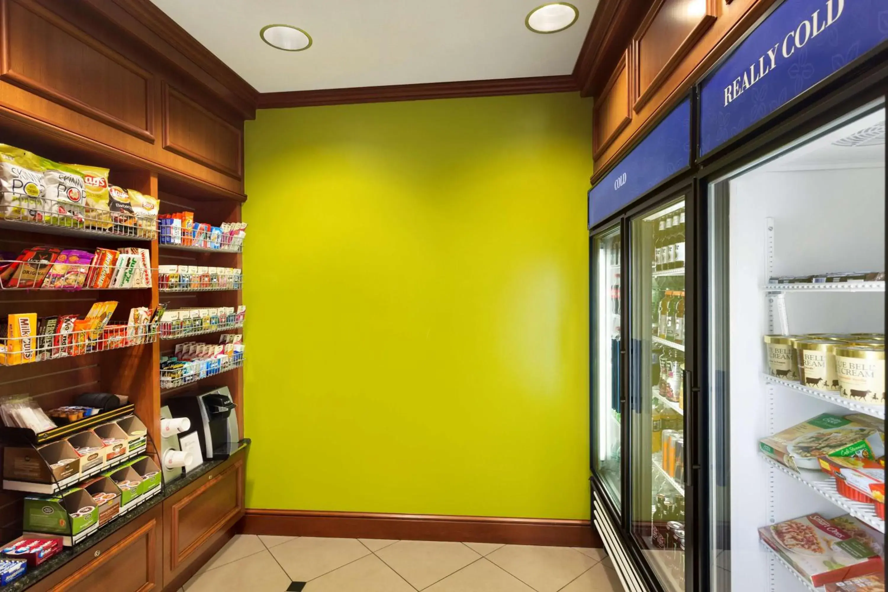 Restaurant/places to eat in Hilton Garden Inn Bartlesville Restaurant/places to eat in Hilton Garden Inn Bartlesville