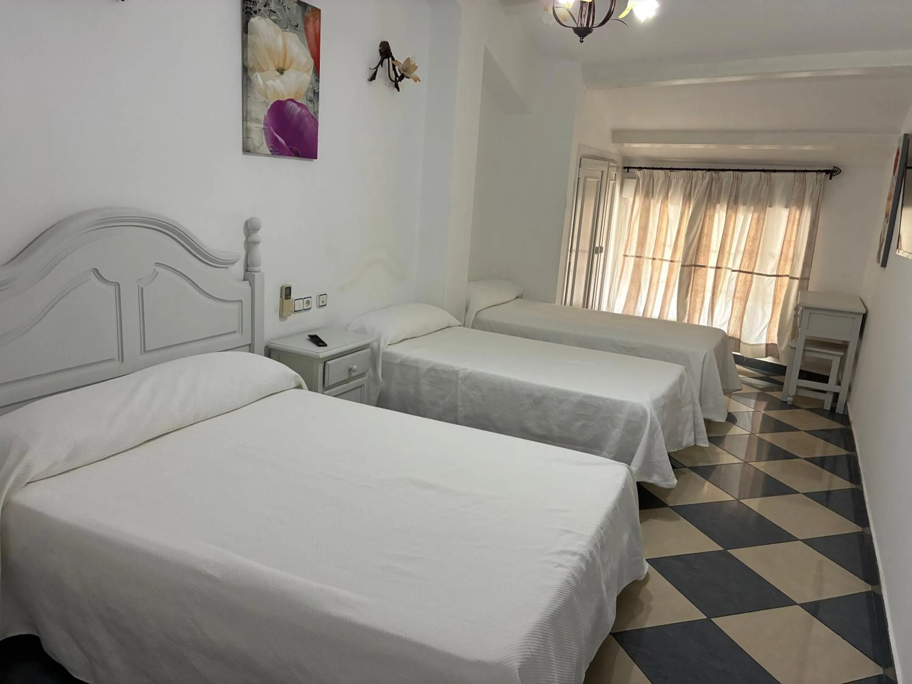 Bed in Hostal Restaurante La Niña