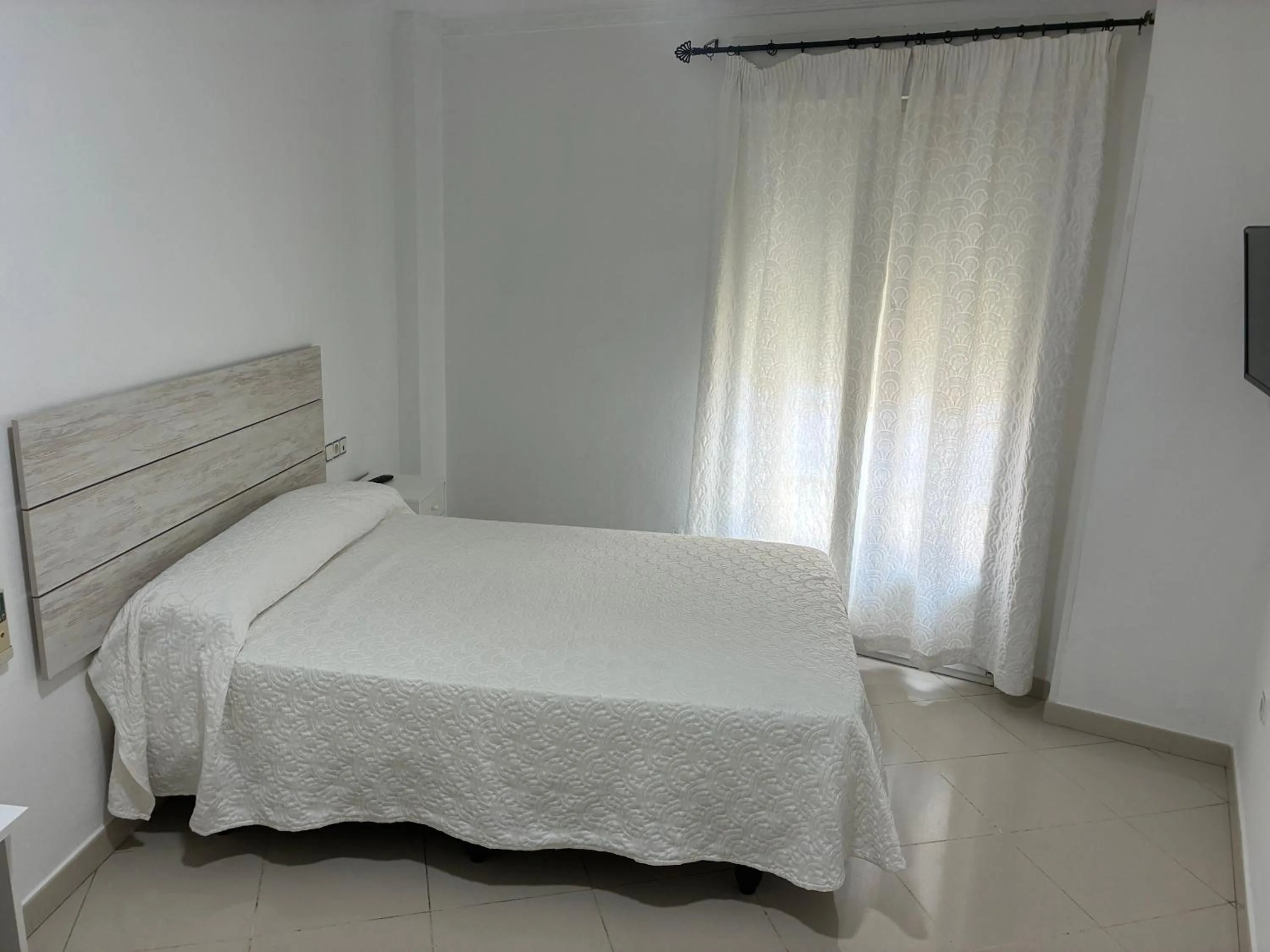 Bed in Hostal Restaurante La Niña