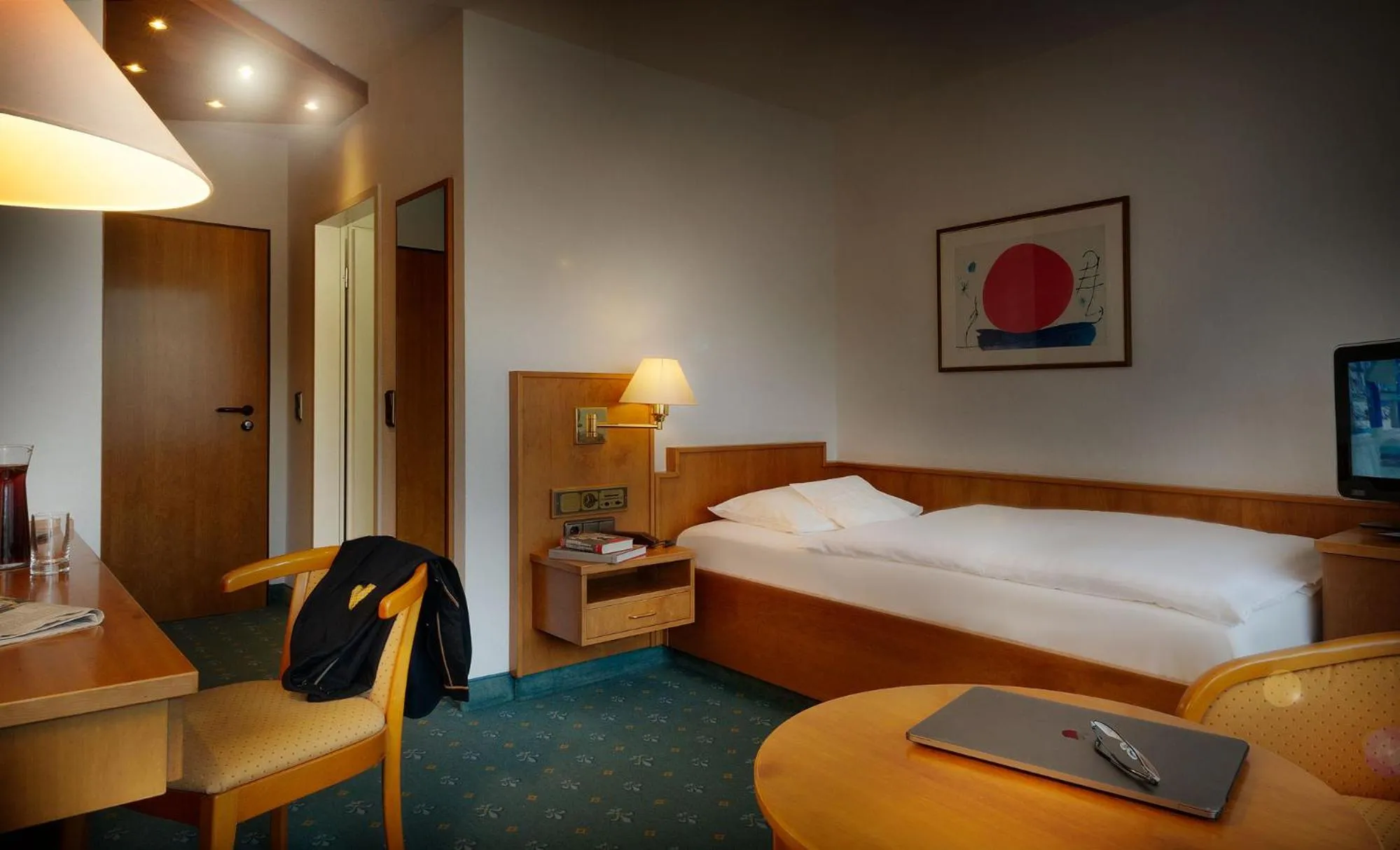 Photo of the whole room, Bed in Hotel Fontana