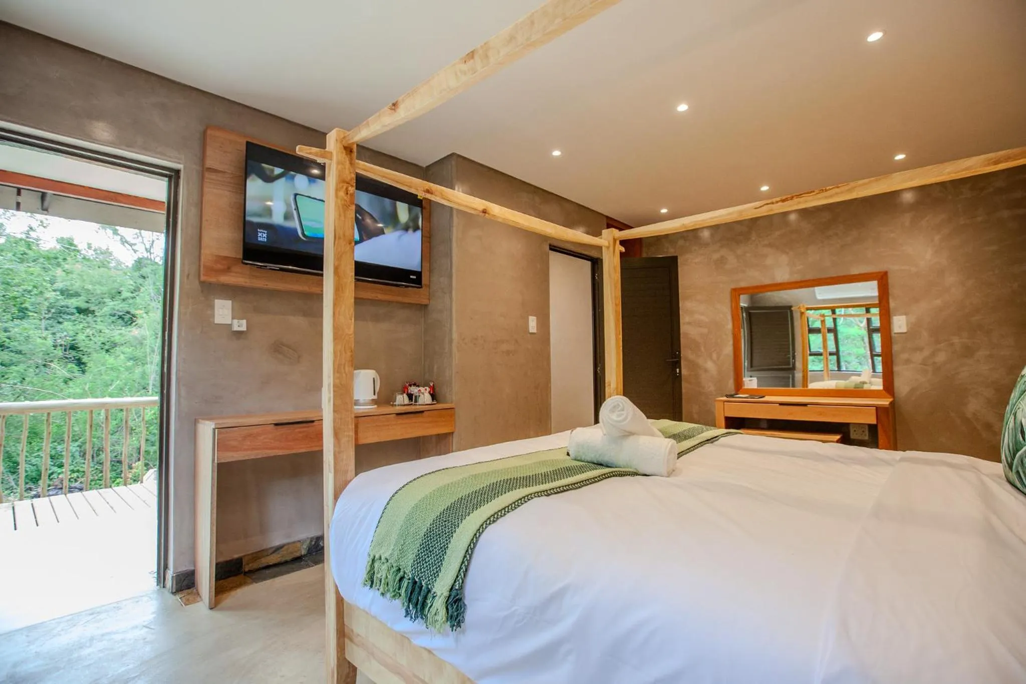 Bed in Kruger Adventure Lodge