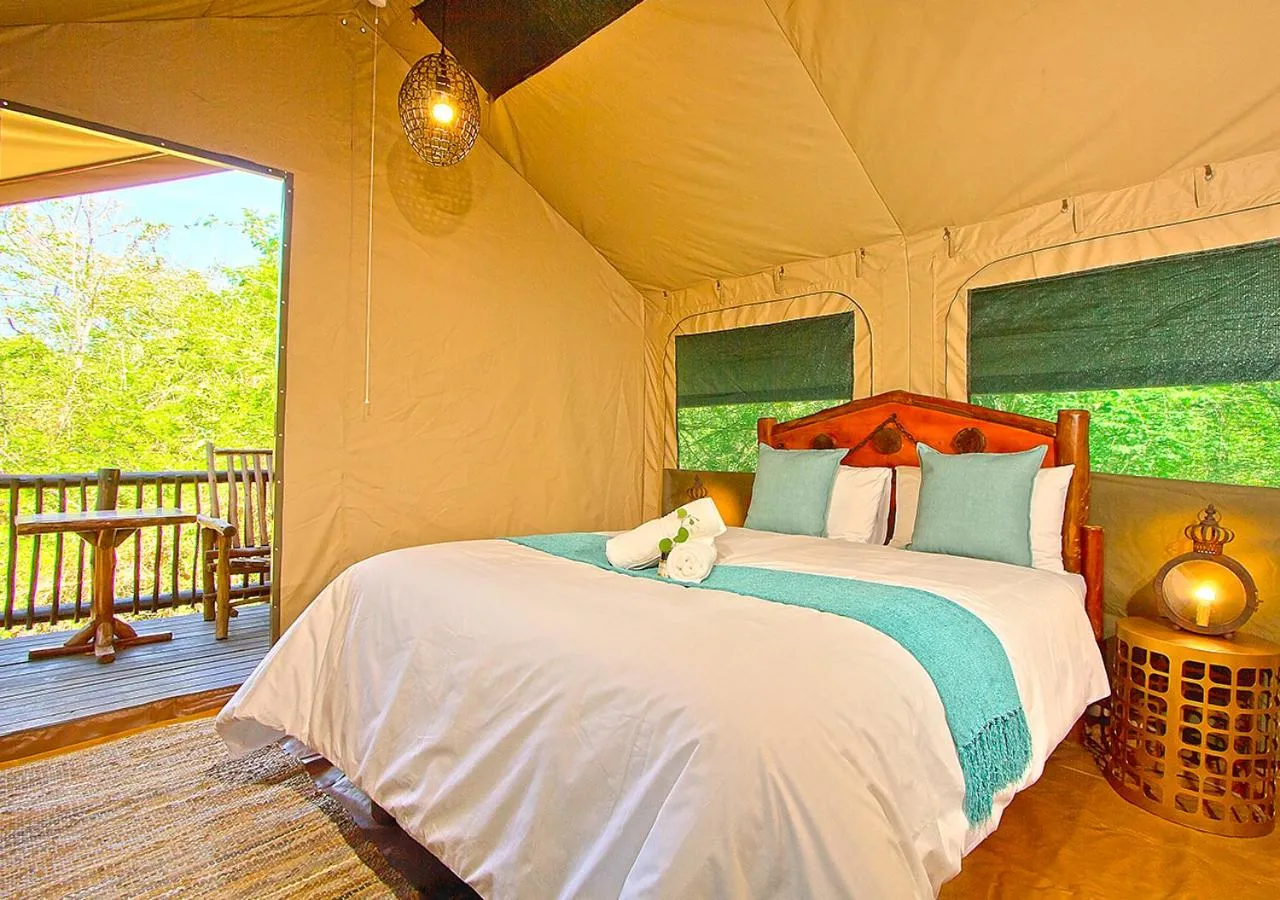 Bed in Kruger Adventure Lodge