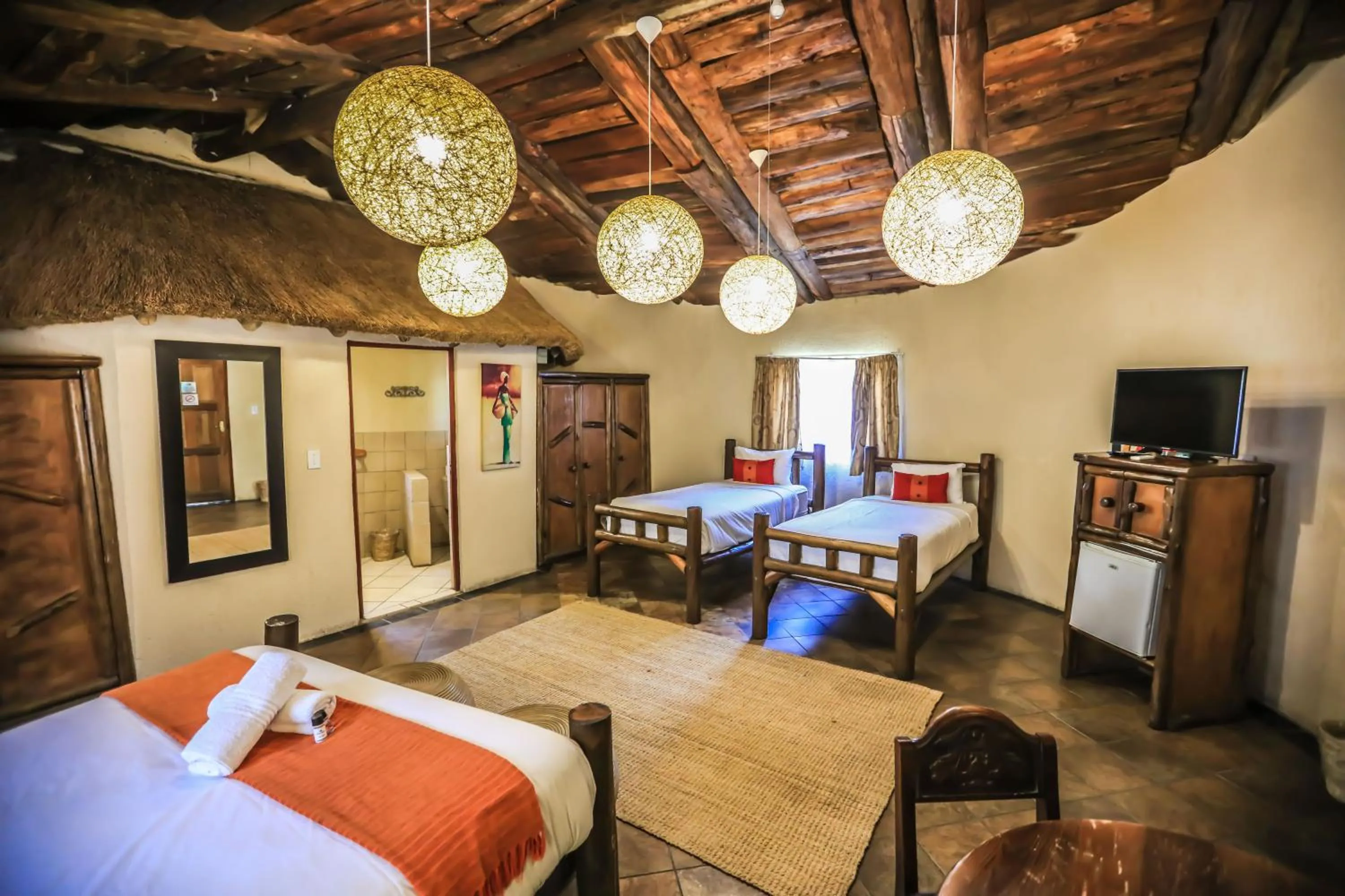 Photo of the whole room, Bed in Kruger Adventure Lodge