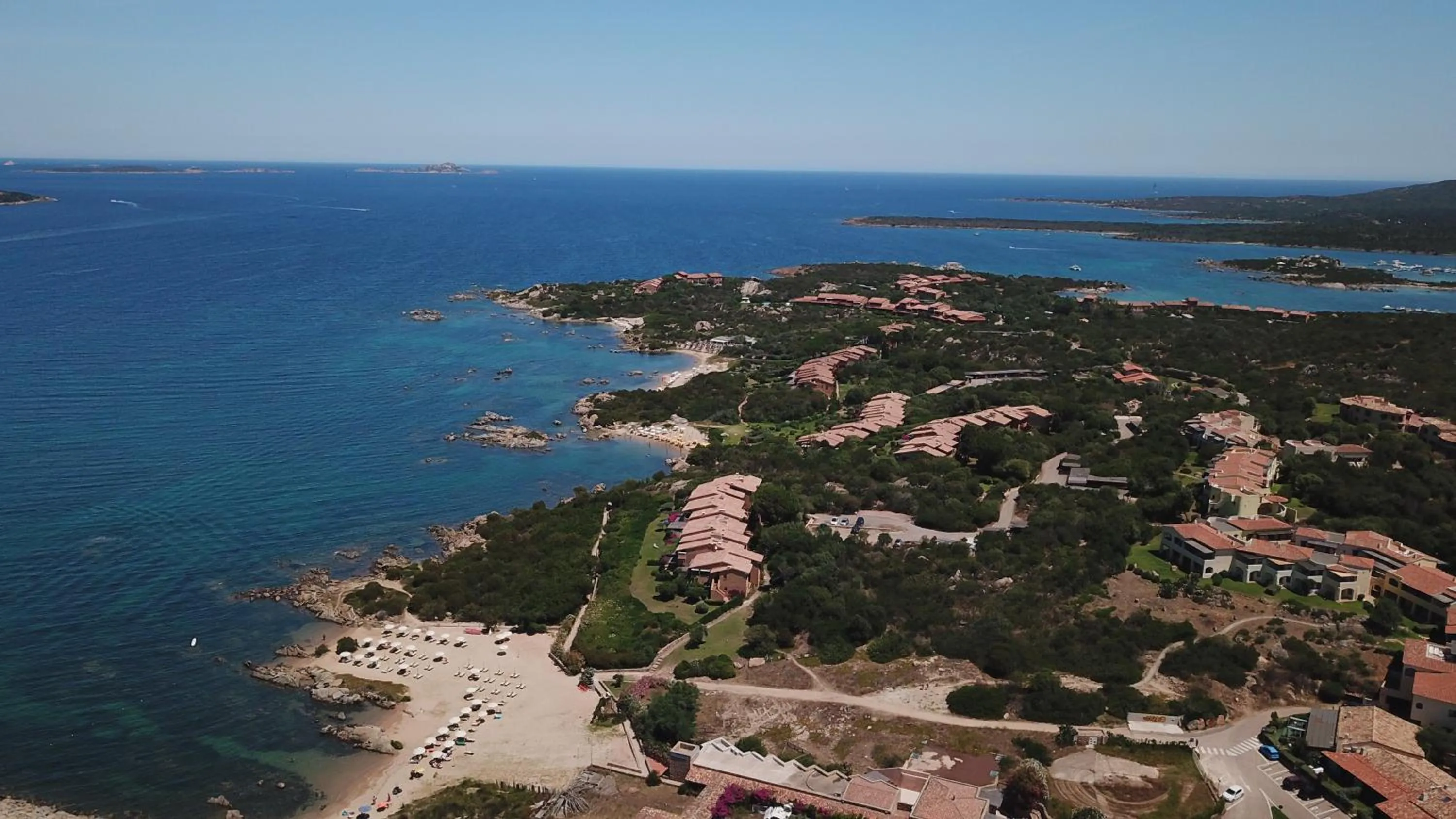 Area and facilities in Marinella, Sardegna