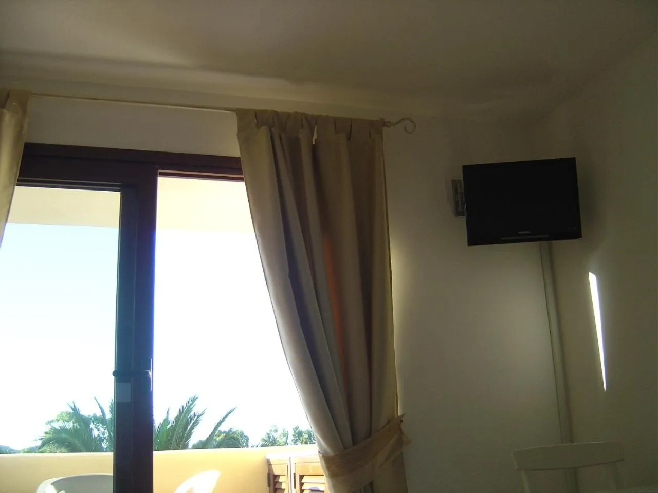 TV and multimedia in Marinella, Sardegna