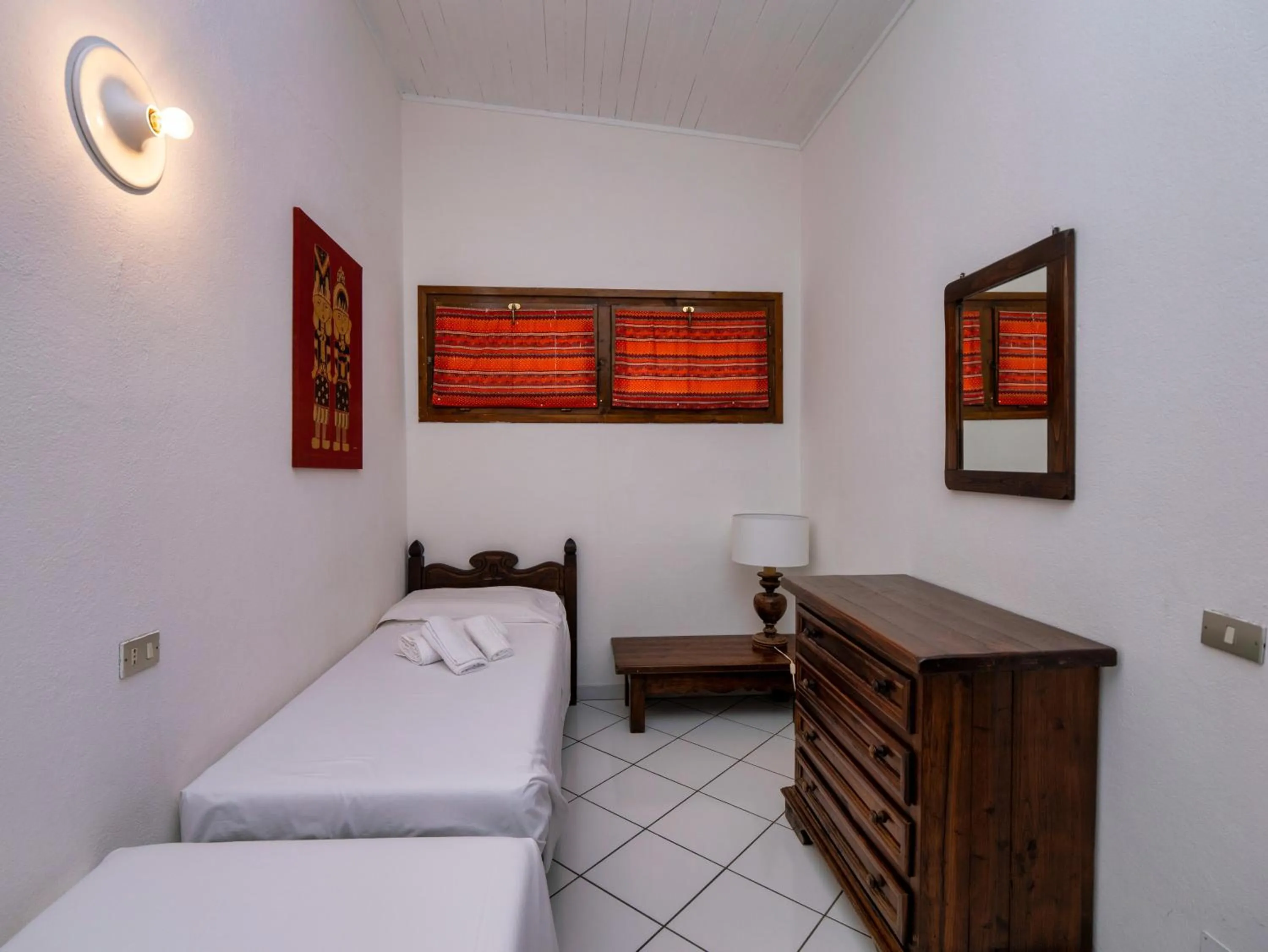 Bedroom, Bed in Marinella, Sardegna
