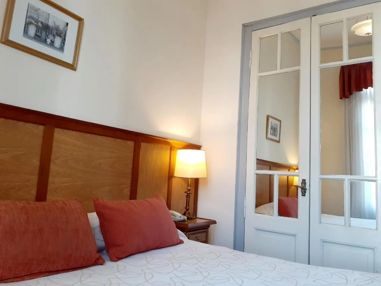 Bed in Hotel Benevento