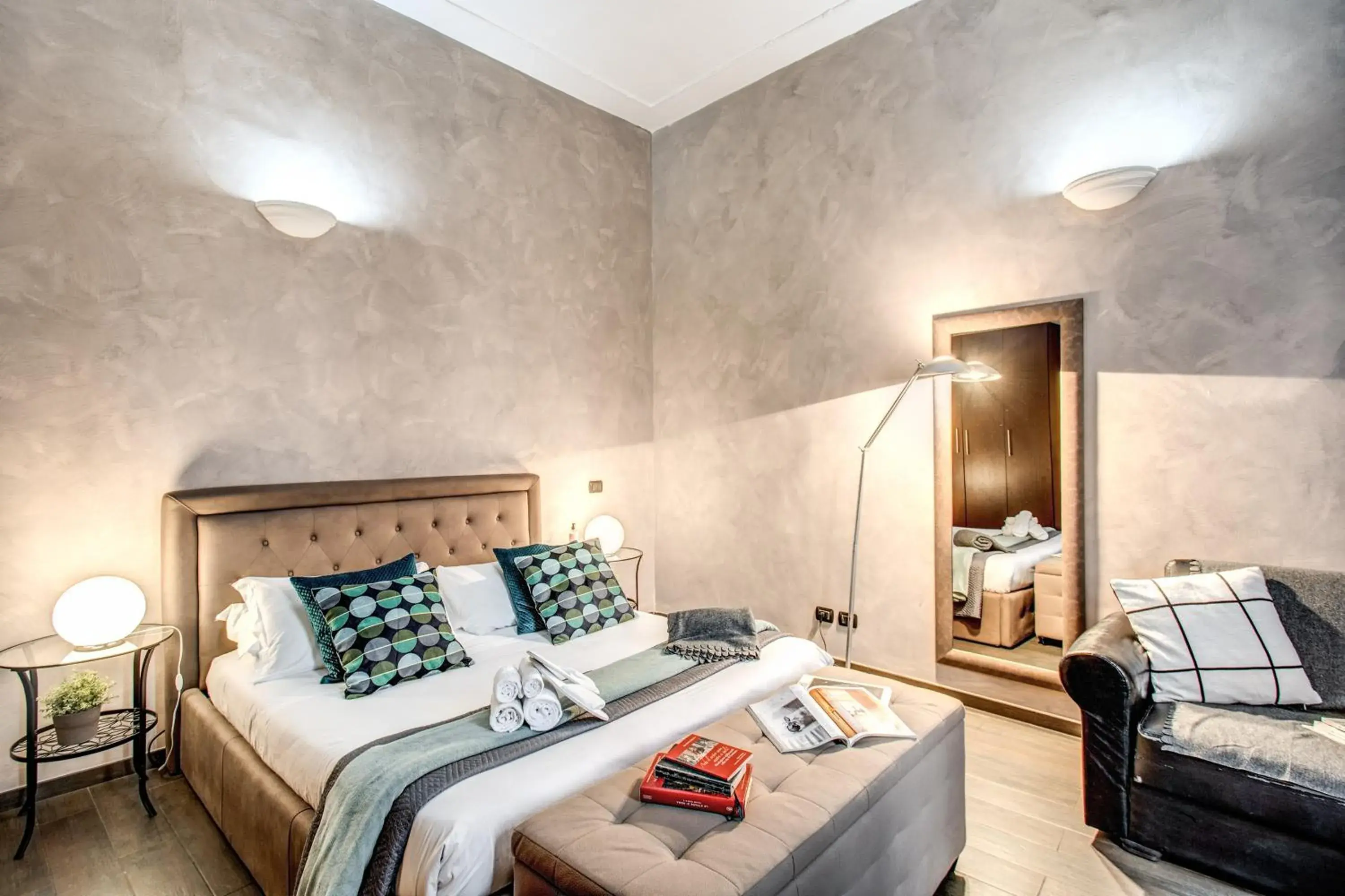 Photo of the whole room, Bed in La Residenza Dell'Angelo Photo of the whole room, Bed in La Residenza Dell'Angelo