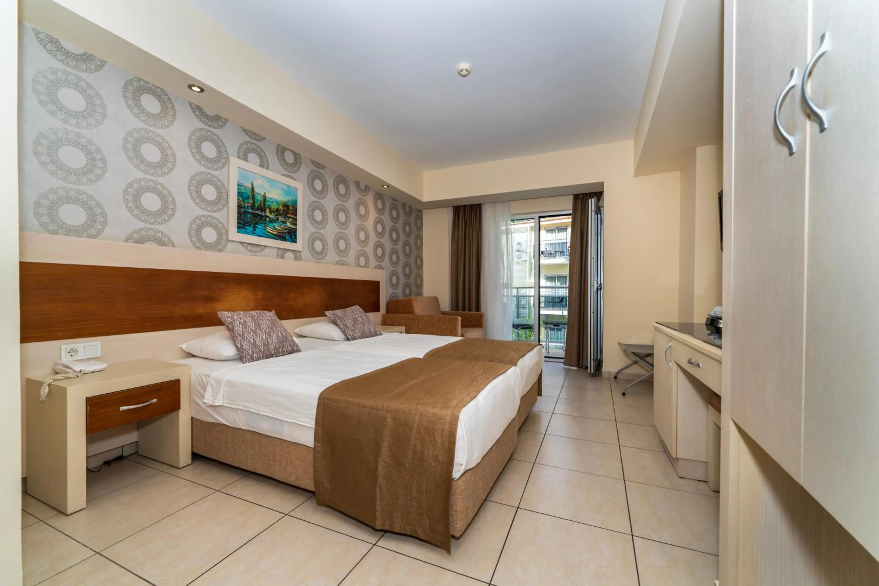 Bed in Montebello Resort Hotel - All Inclusive