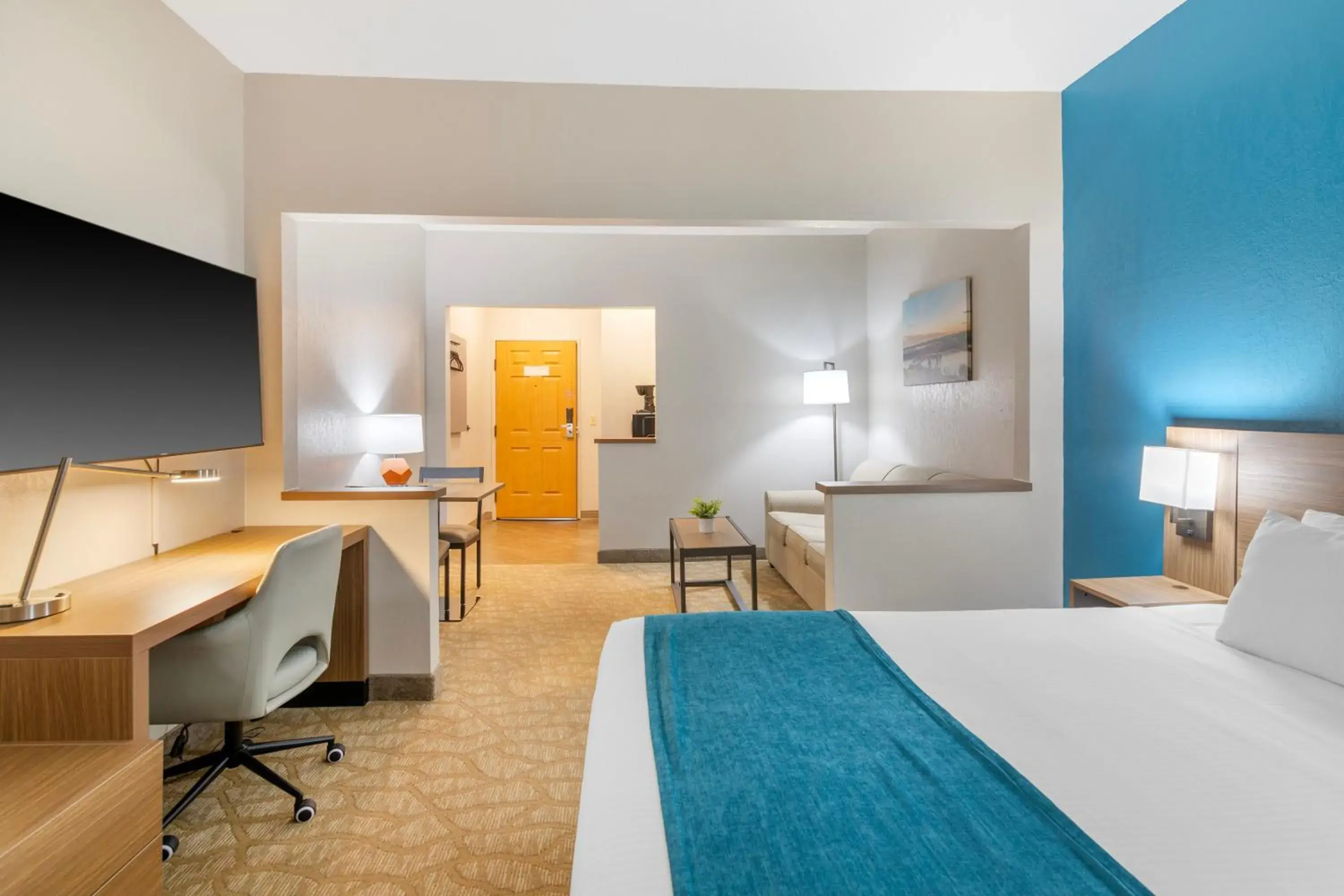 Bedroom, Bed in EverSpring Suites Bedroom, Bed in EverSpring Suites