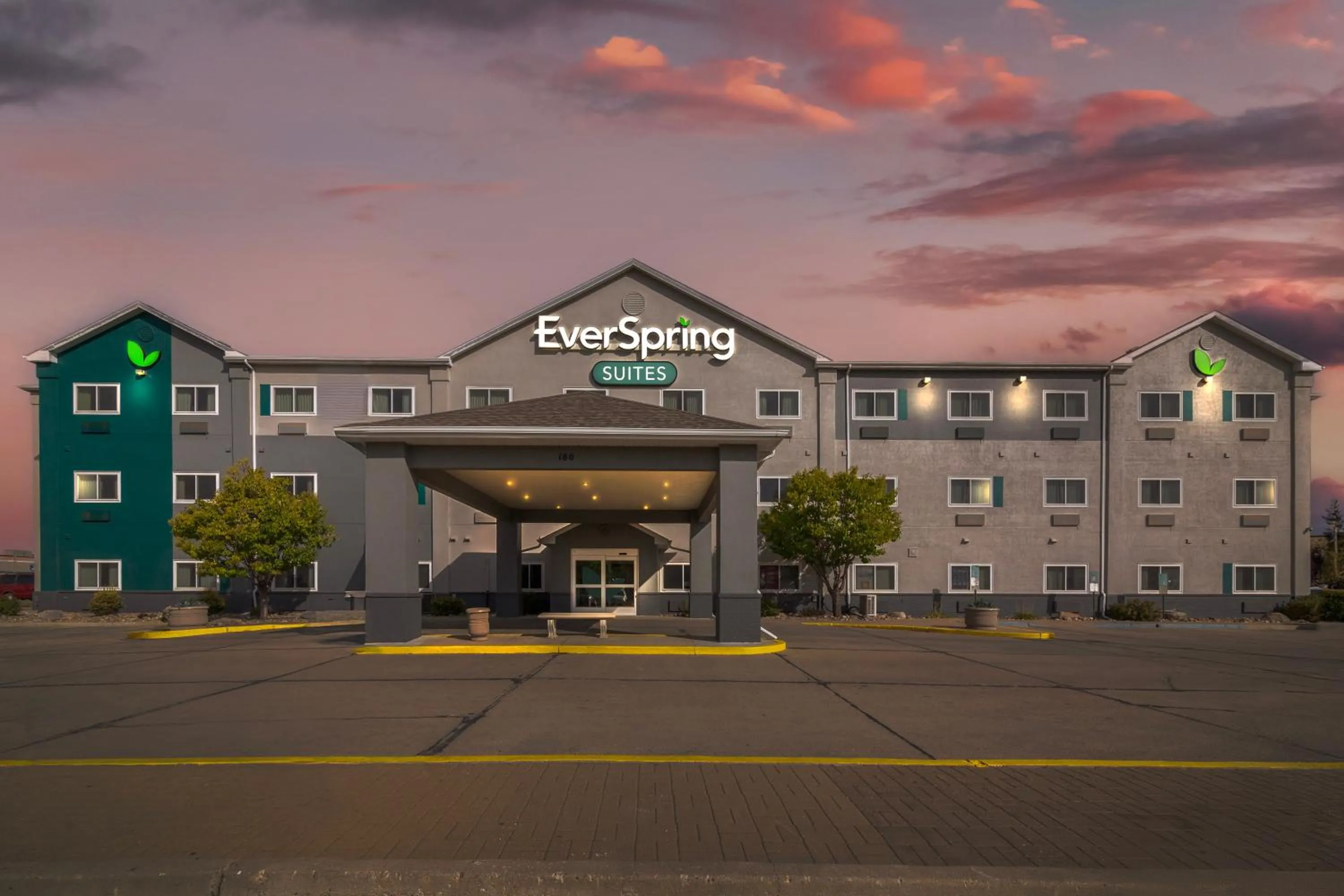 EverSpring Suites