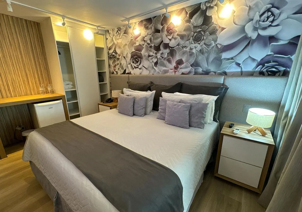 Bed in Wembley Inn Hotel