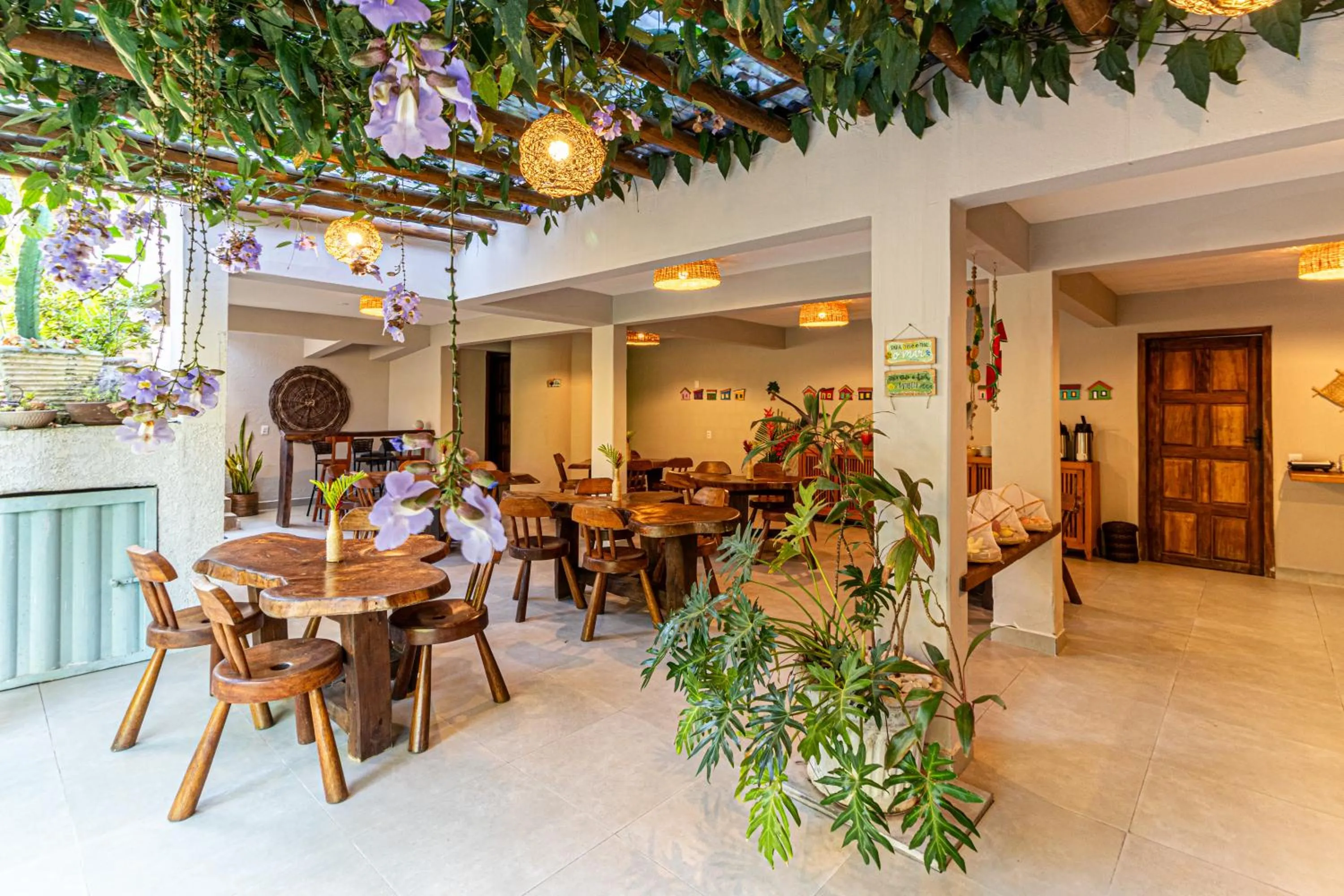 Breakfast in Pousada Encantos de Arraial