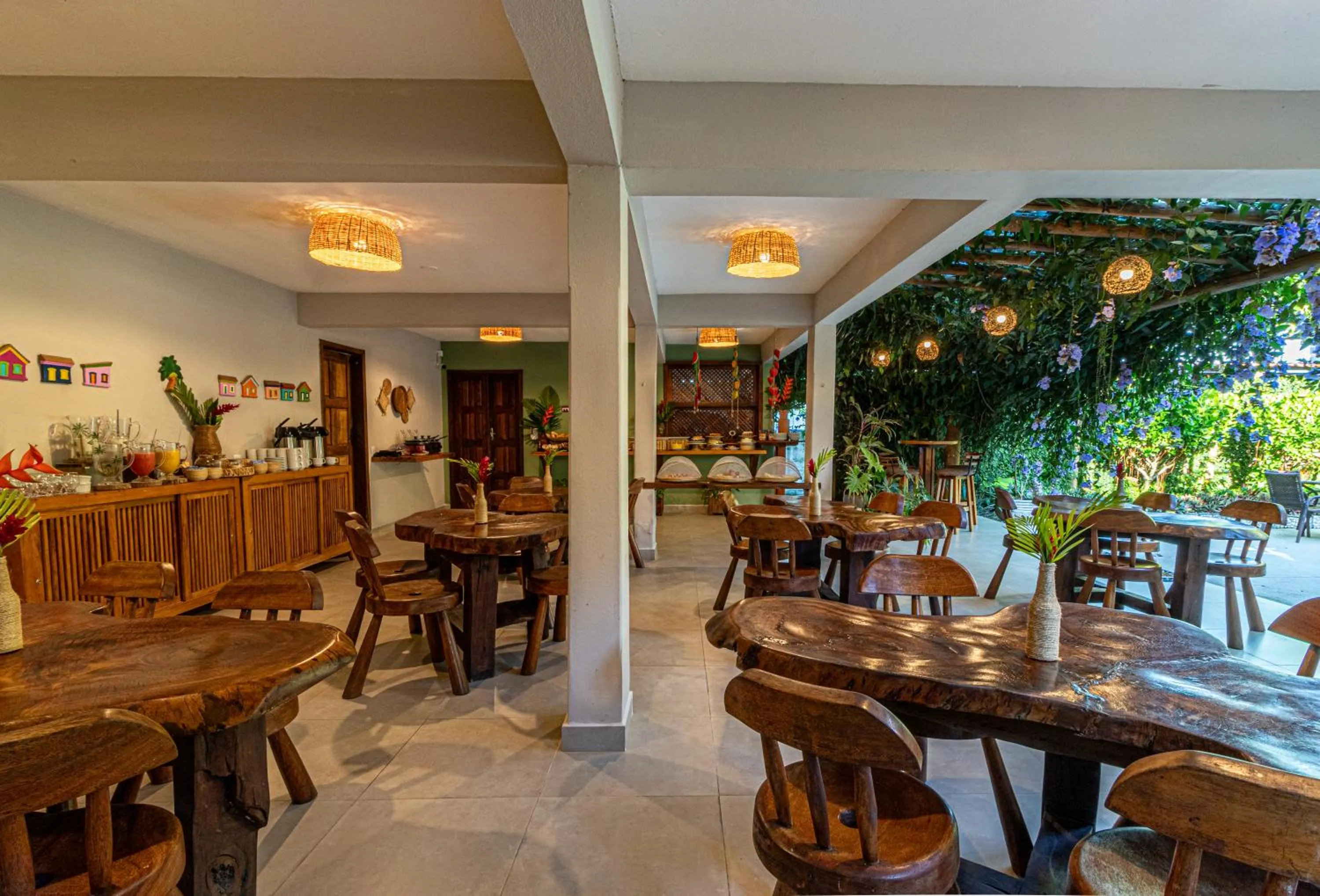 Breakfast in Pousada Encantos de Arraial