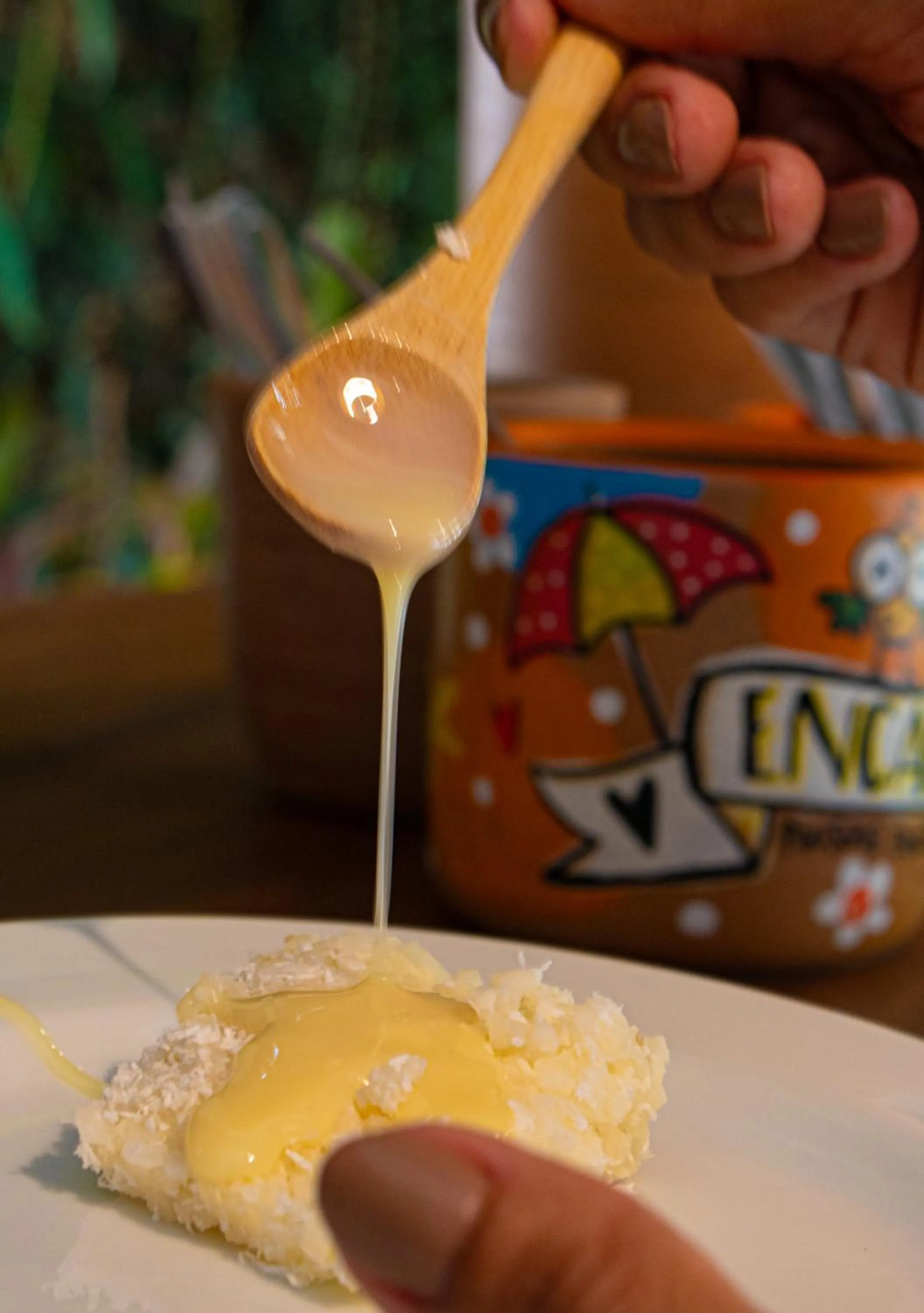 Buffet breakfast in Pousada Encantos de Arraial