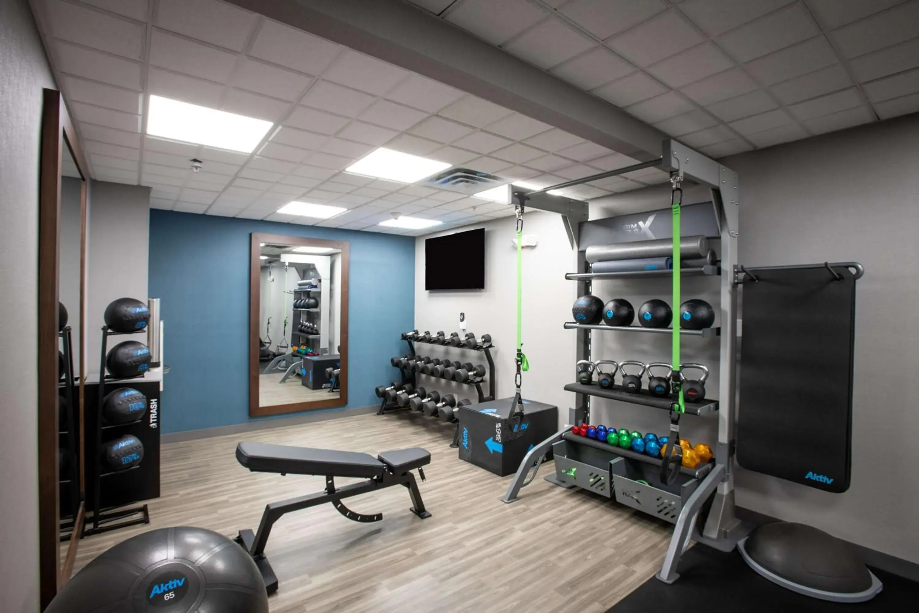 Fitness centre/facilities in Hampton Inn Seaford Fitness centre/facilities in Hampton Inn Seaford
