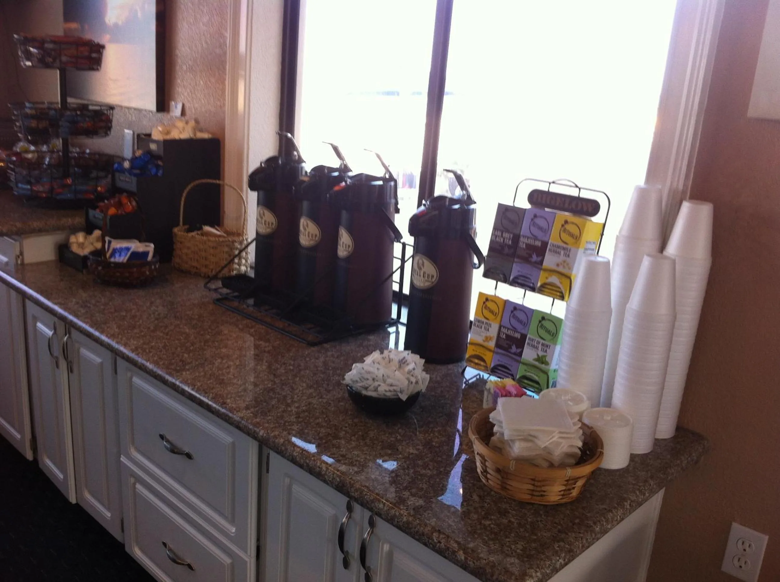 Lobby or reception in Shoreline Island Resort - Exclusively Adult