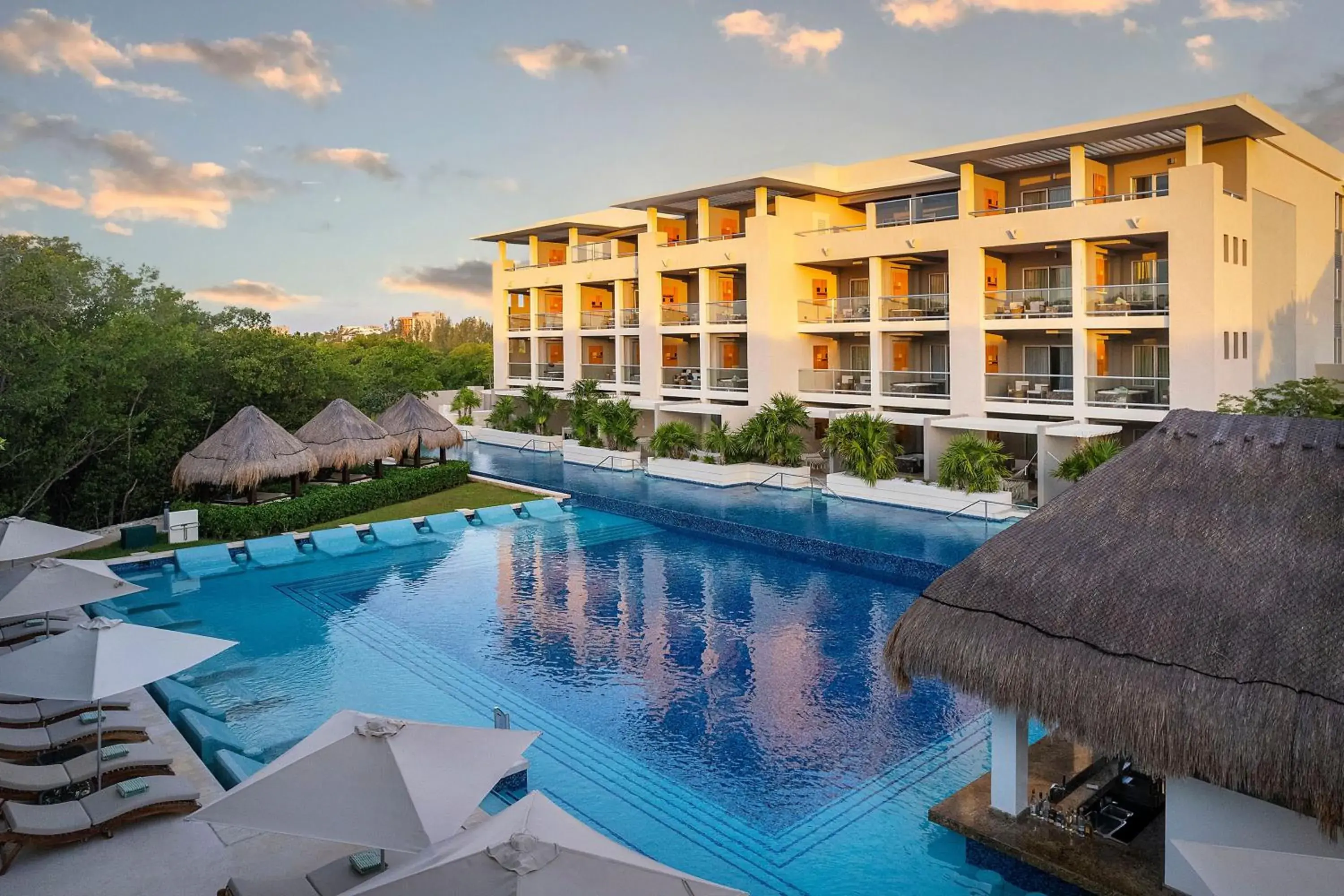Property building in Paradisus La Perla - Adults Only - Riviera Maya Property building in Paradisus La Perla - Adults Only - Riviera Maya