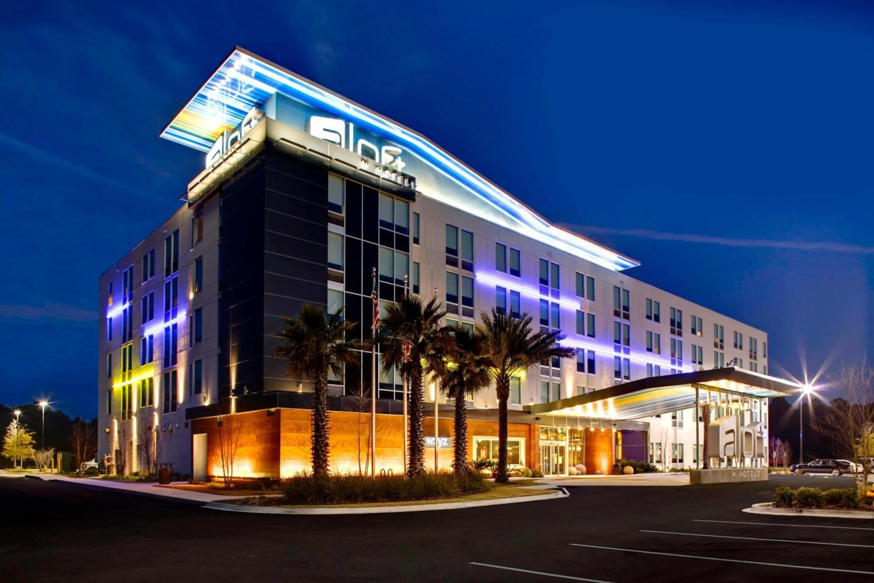Property building in Aloft Jacksonville Airport