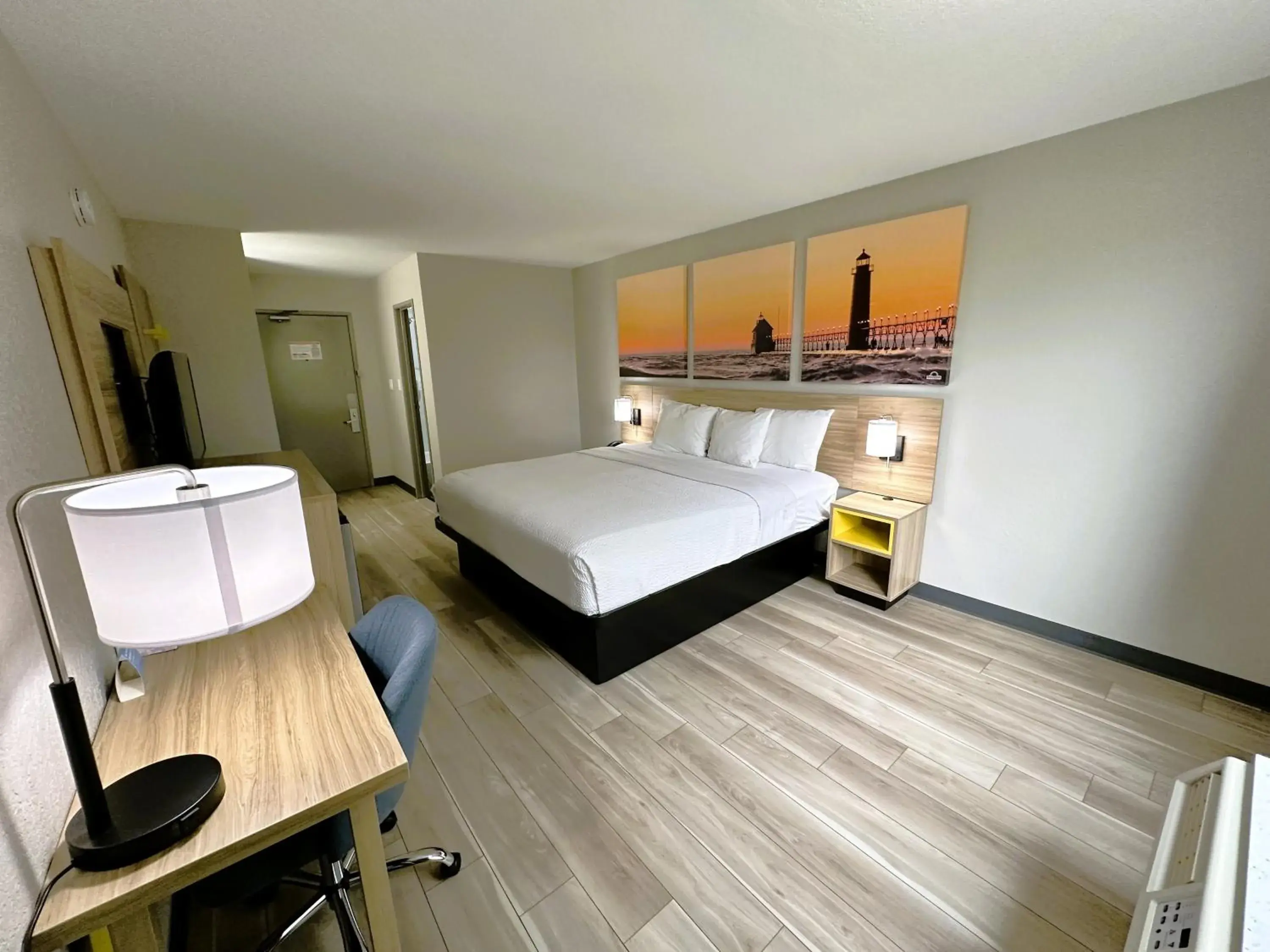 Photo of the whole room, Bed in Days Inn by Wyndham Holland Photo of the whole room, Bed in Days Inn by Wyndham Holland