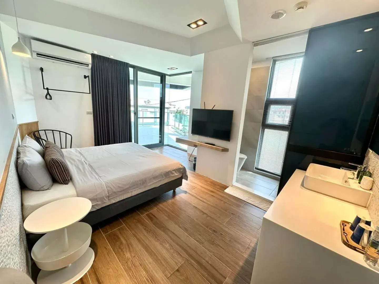 Photo of the whole room in Galilee B&B 加利利海民宿 Photo of the whole room in Galilee B&B 加利利海民宿