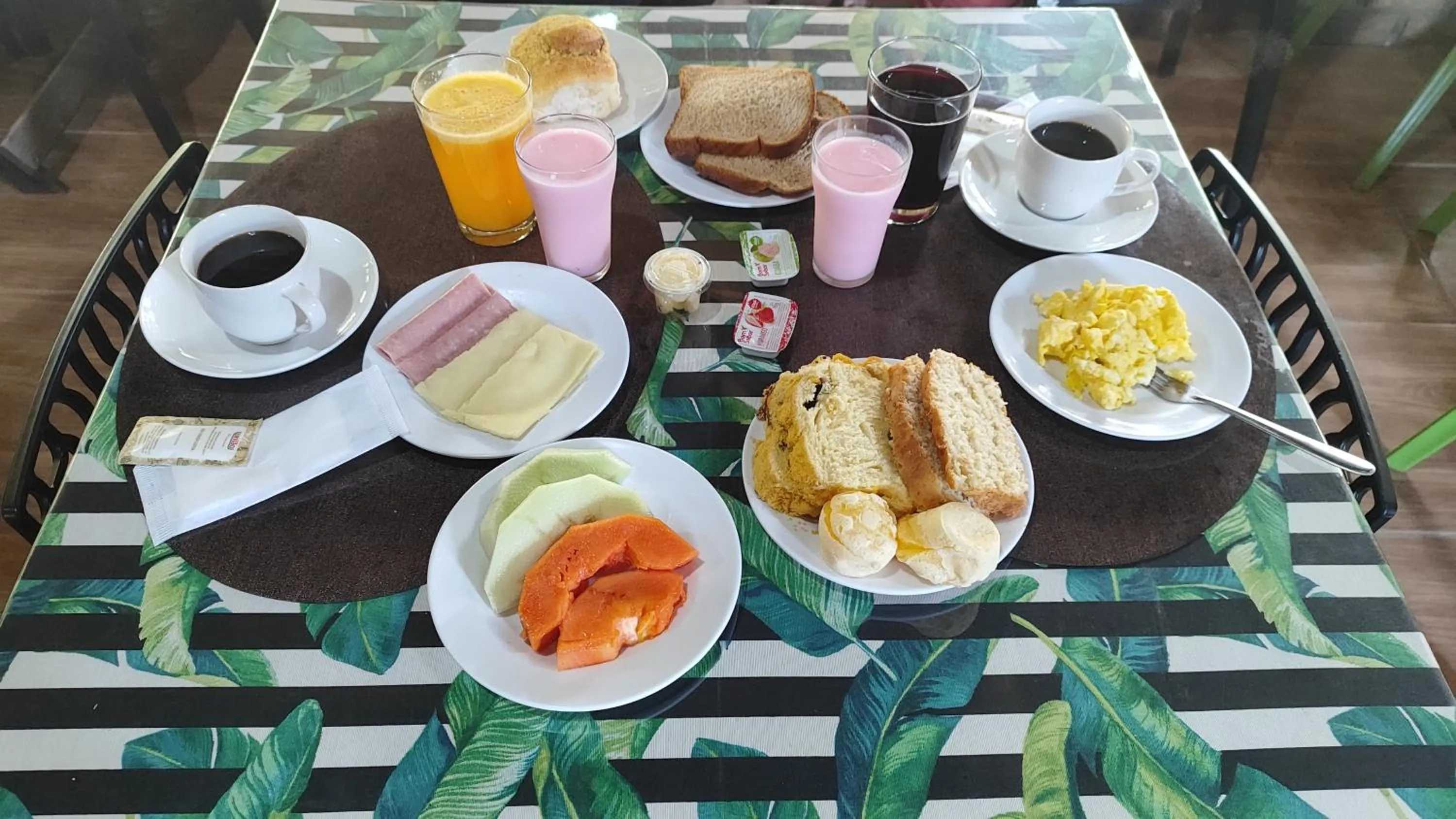 Breakfast in Hotel Praia Do Rosa